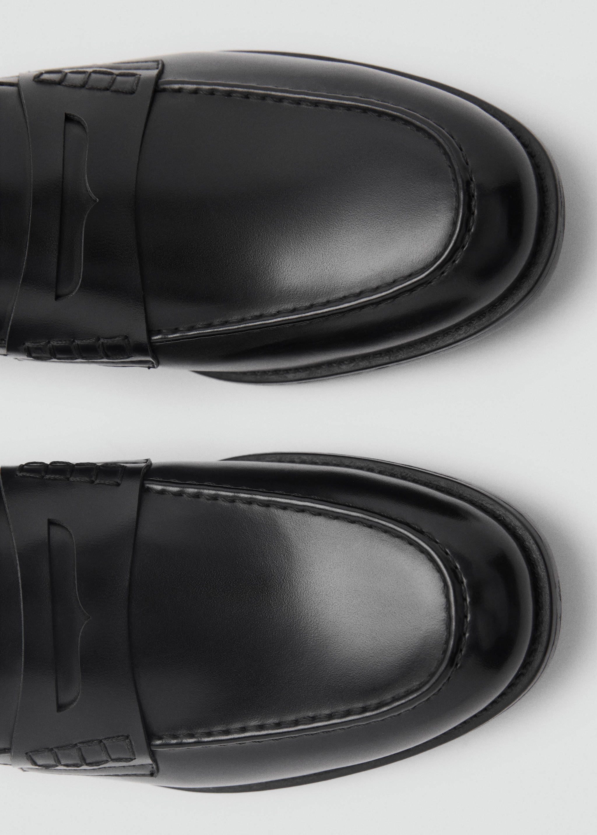 Nappa leather-effect moccasins - Details of the article 3