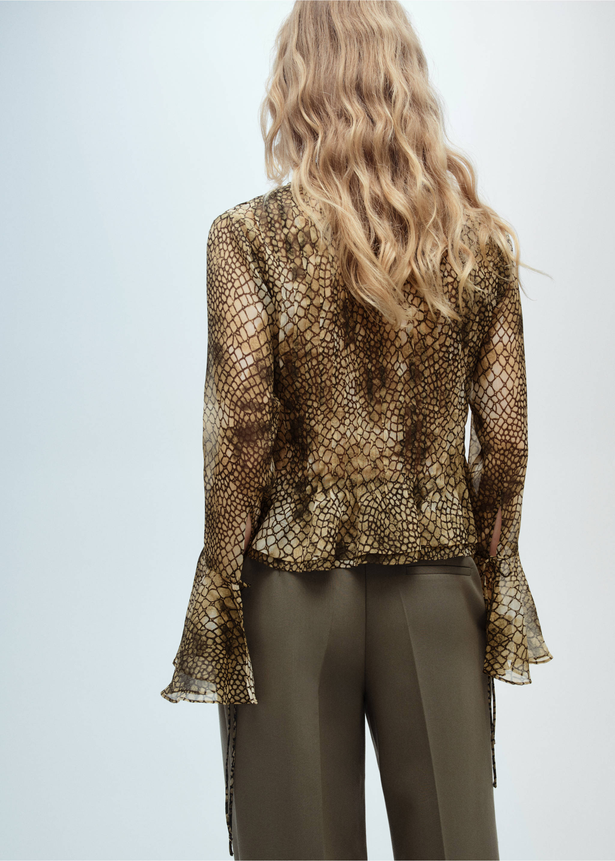 Chemise imprimée manches bouffantes - Verso de l’article, Marron. Ref: 87060615-00.