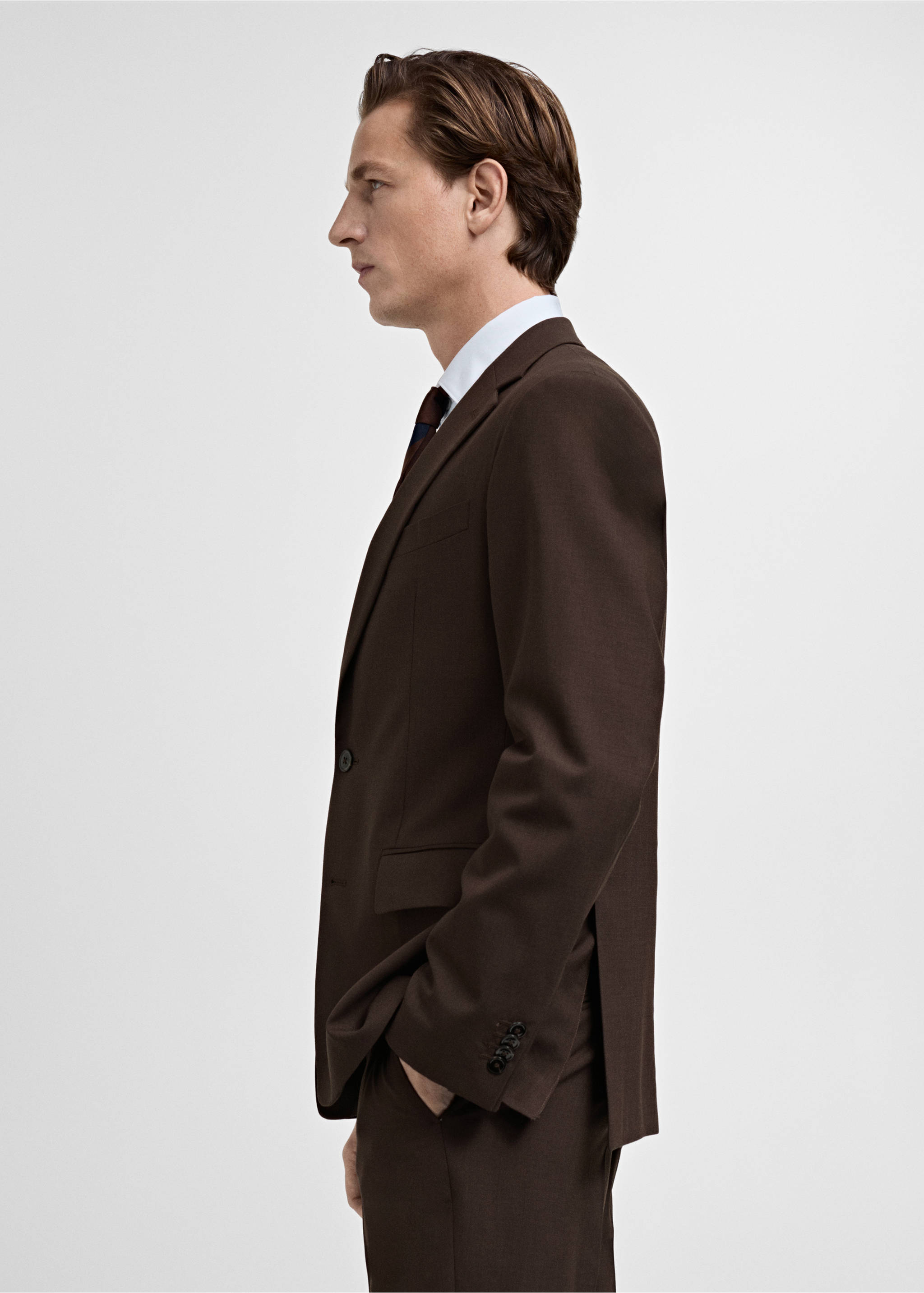 Americana vestit Turín 100% llana verge - Detall de l'article 2, Marró. Ref: 87060618-00.