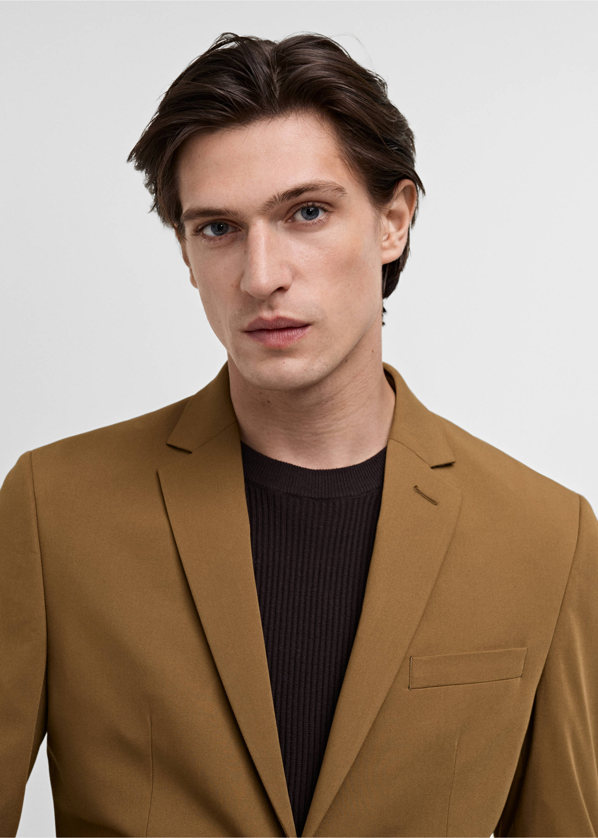 Super slim-fit suit jacket in stretch fabric - Details of the article 1, Ochre. Ref: 87060623-00.