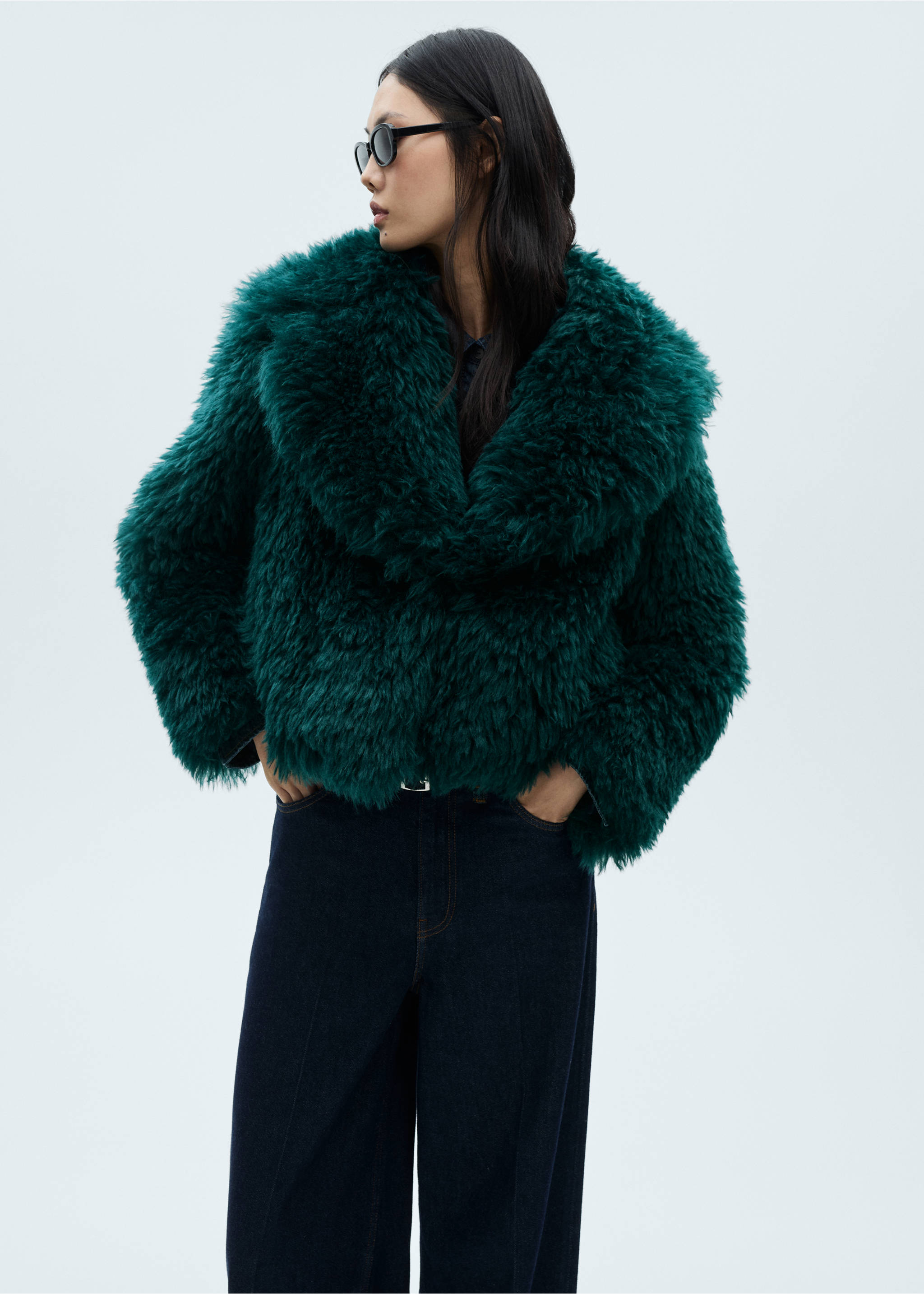 Faux-fur coat with lapels - Medium plane, Blue. Ref: 87060633-00.
