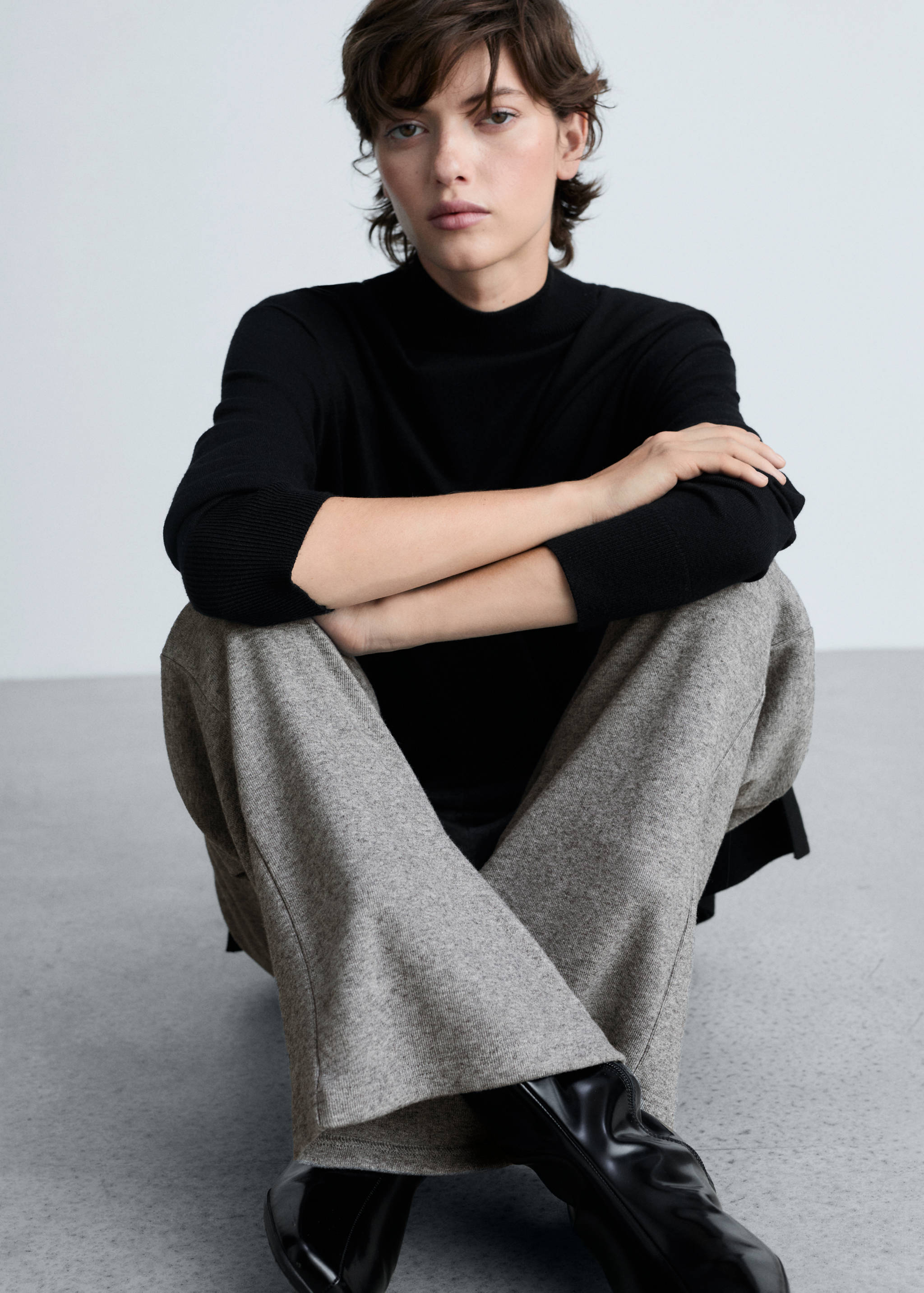 Straight knitted pants - Details of the article 1