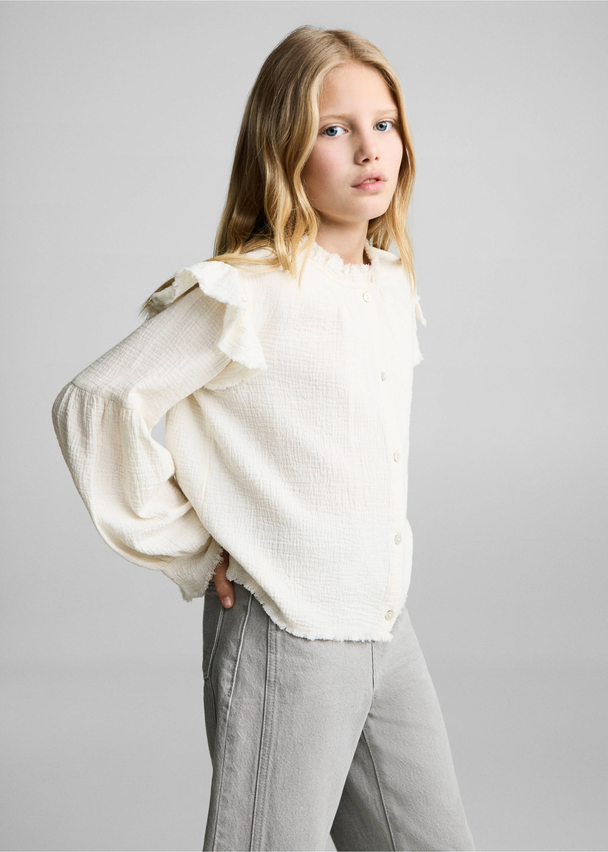 Romantic cheesecloth blouse - Medium plane, Ecru. Ref: 87060650-00.