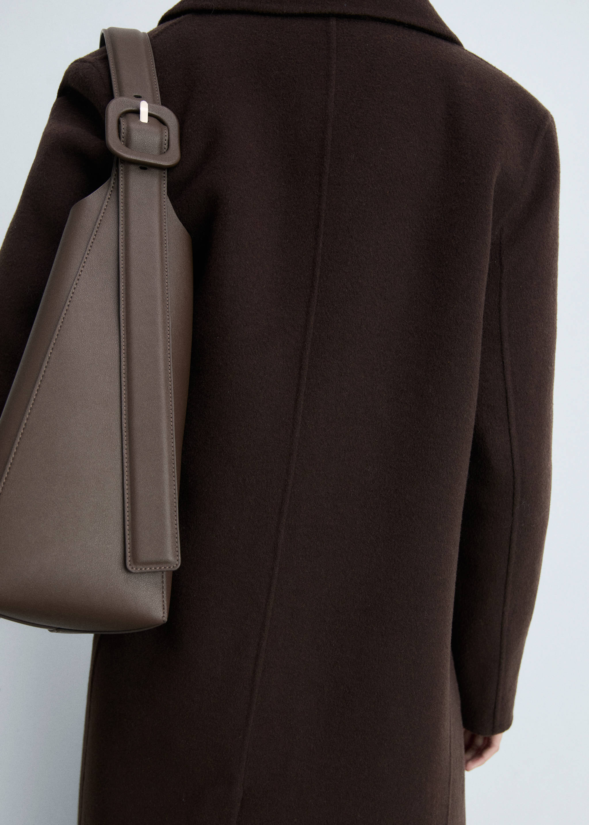 Shopper bag with buckle - Details of the article 9