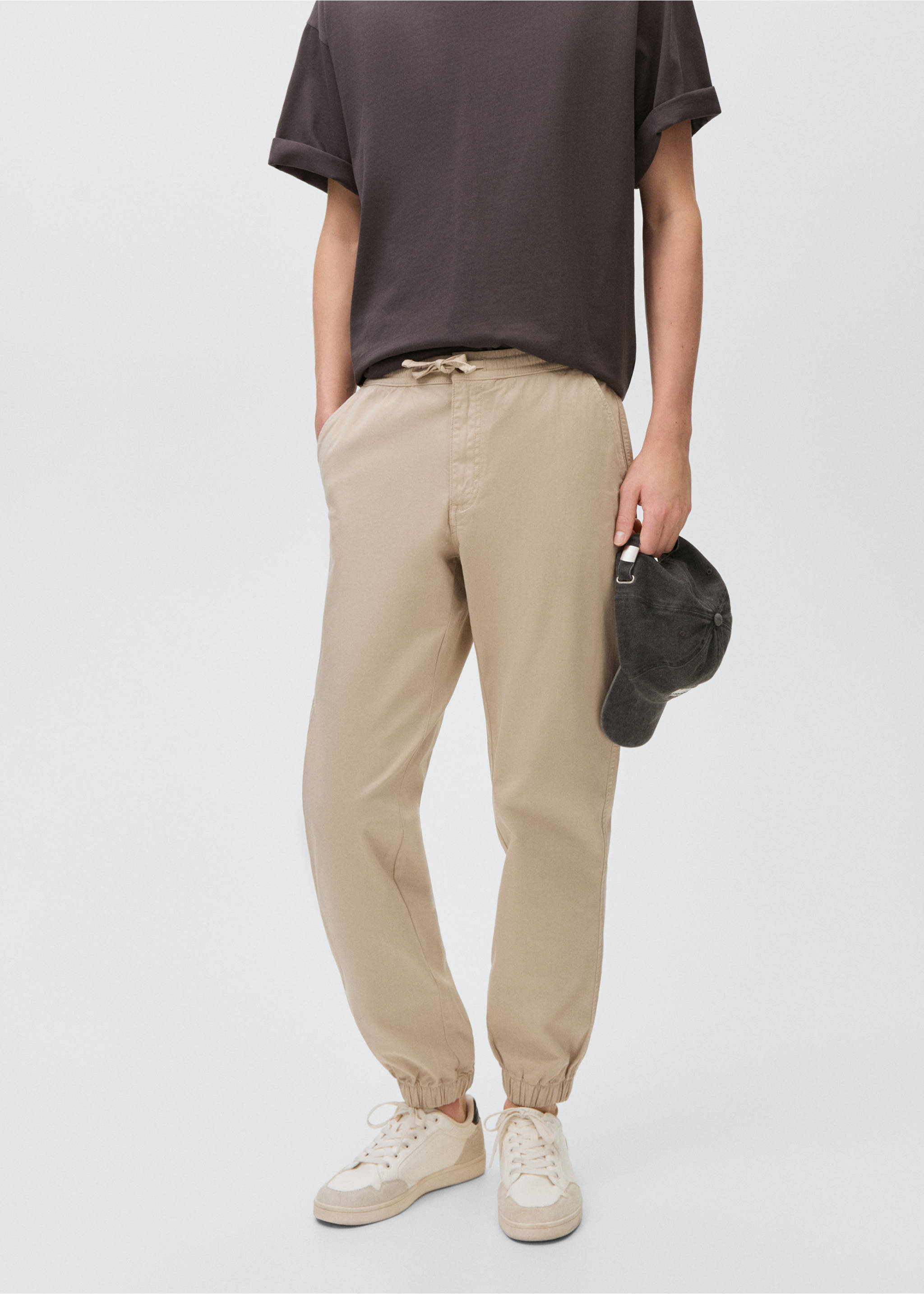 Jogger Pants aus Baumwolle mit Taschen - Mittlere Ansicht, Eisgrau. Ref: 87061055-00.