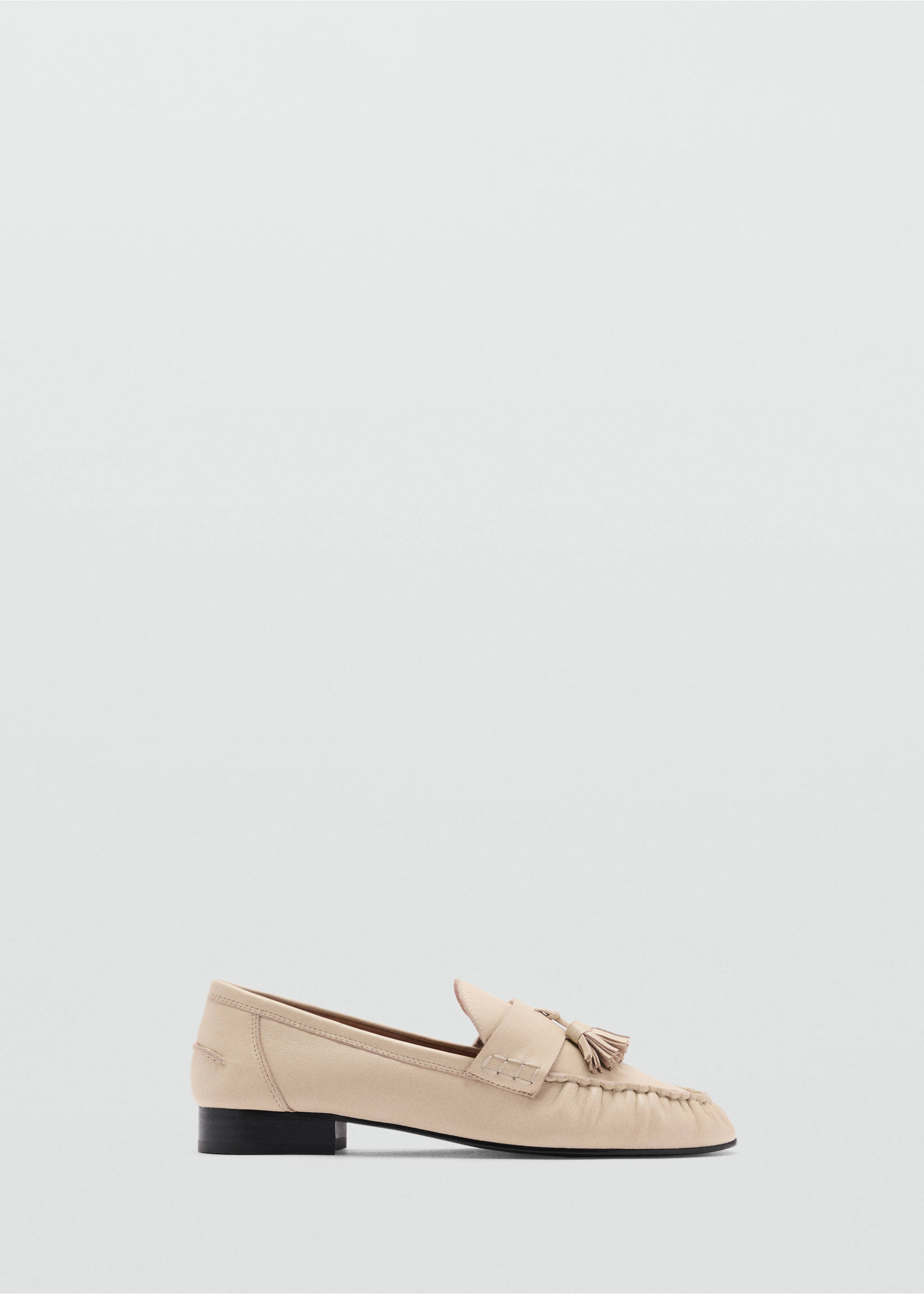 Leather moccasins with tassels - Article without model, Beige. Ref: 87062888-00.