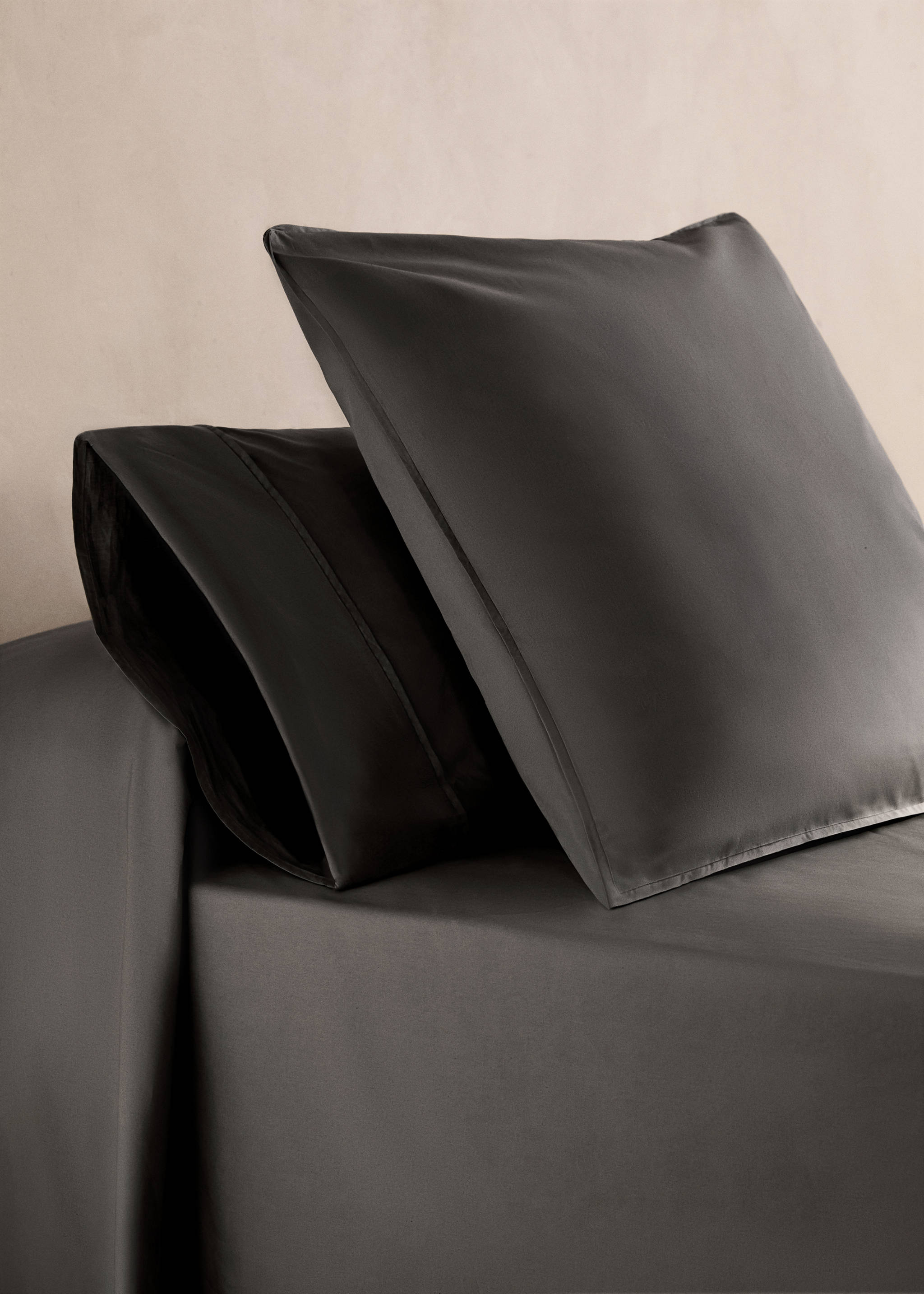 Deux taies d'oreiller percale de coton 300 fils 50x75 cm - Plan général