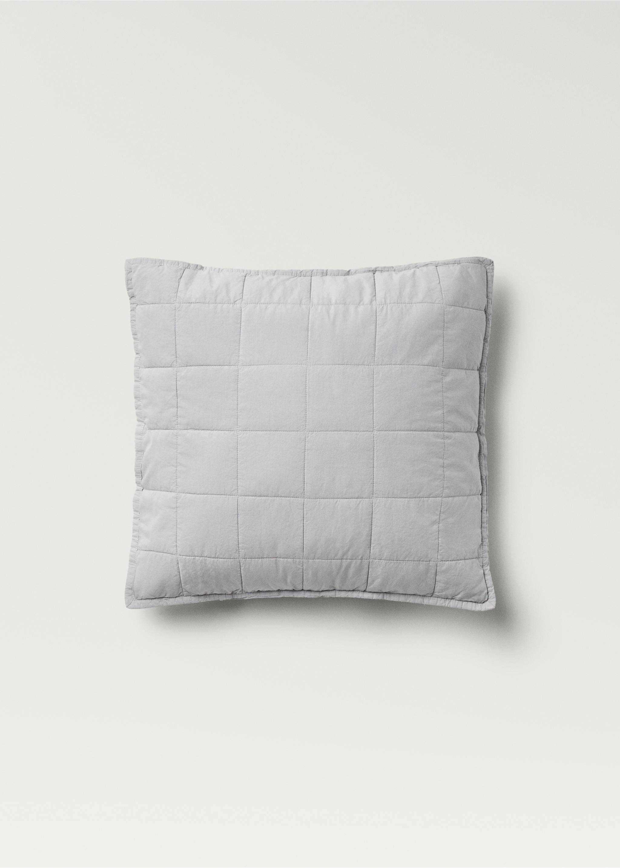 Cotton percale garment-dyed check cushion cover, 50x50 cm - Article without model, Light/Pastel Grey. Ref: 87062918-00.