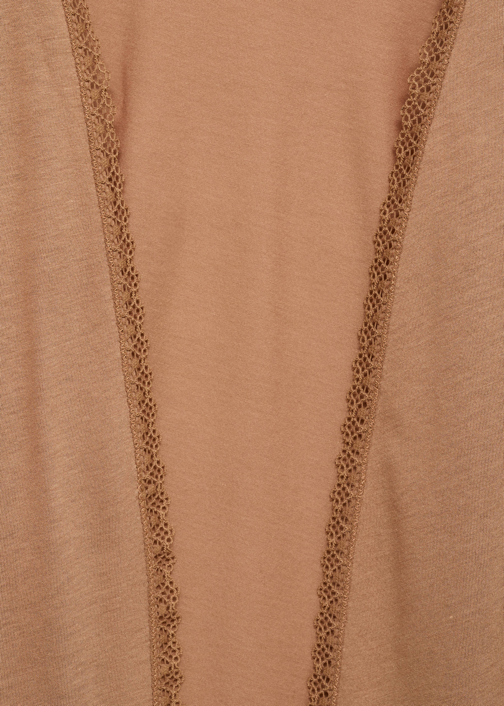 Baumwoll-Morgenmantel mit farblich kontrastierender Spitze - Detail des Artikels 8