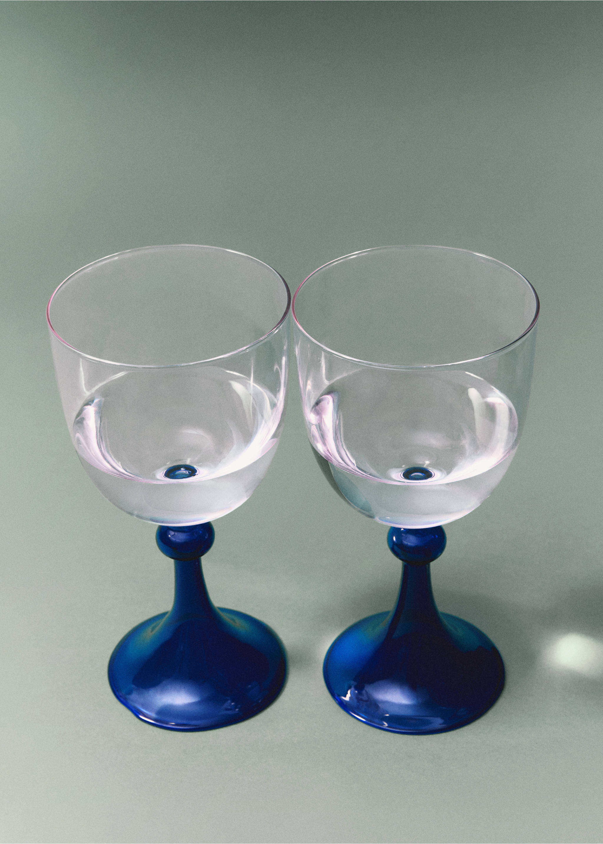 Borosilicate glass with two-tone design - Details of the article 8, Pink. Ref: 87062955-00.
