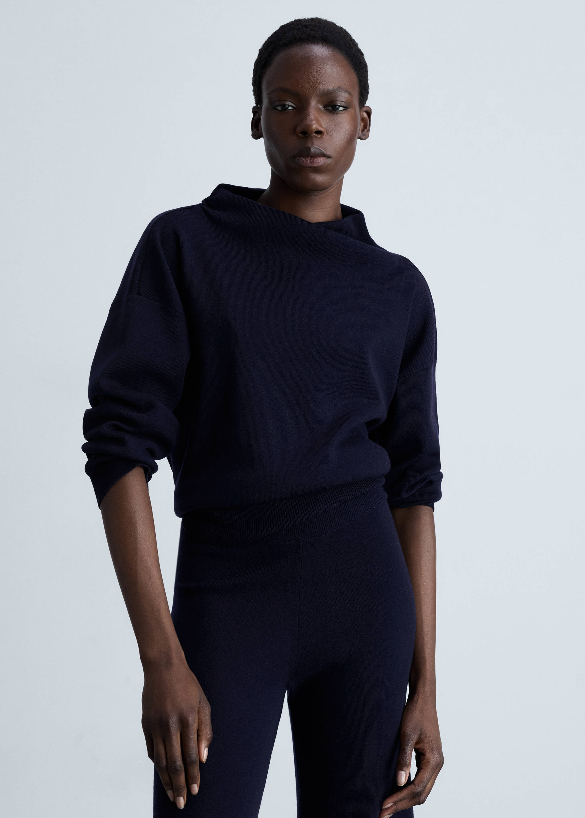 Straight knitted pants - Details of the article 1