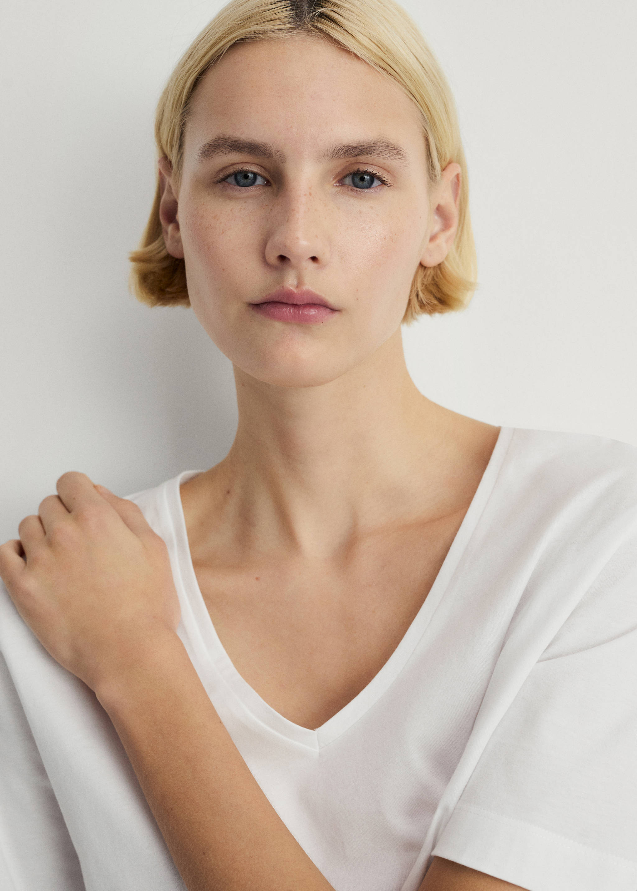 Two-piece striped seersucker pyjama shorts - Details of the article 1