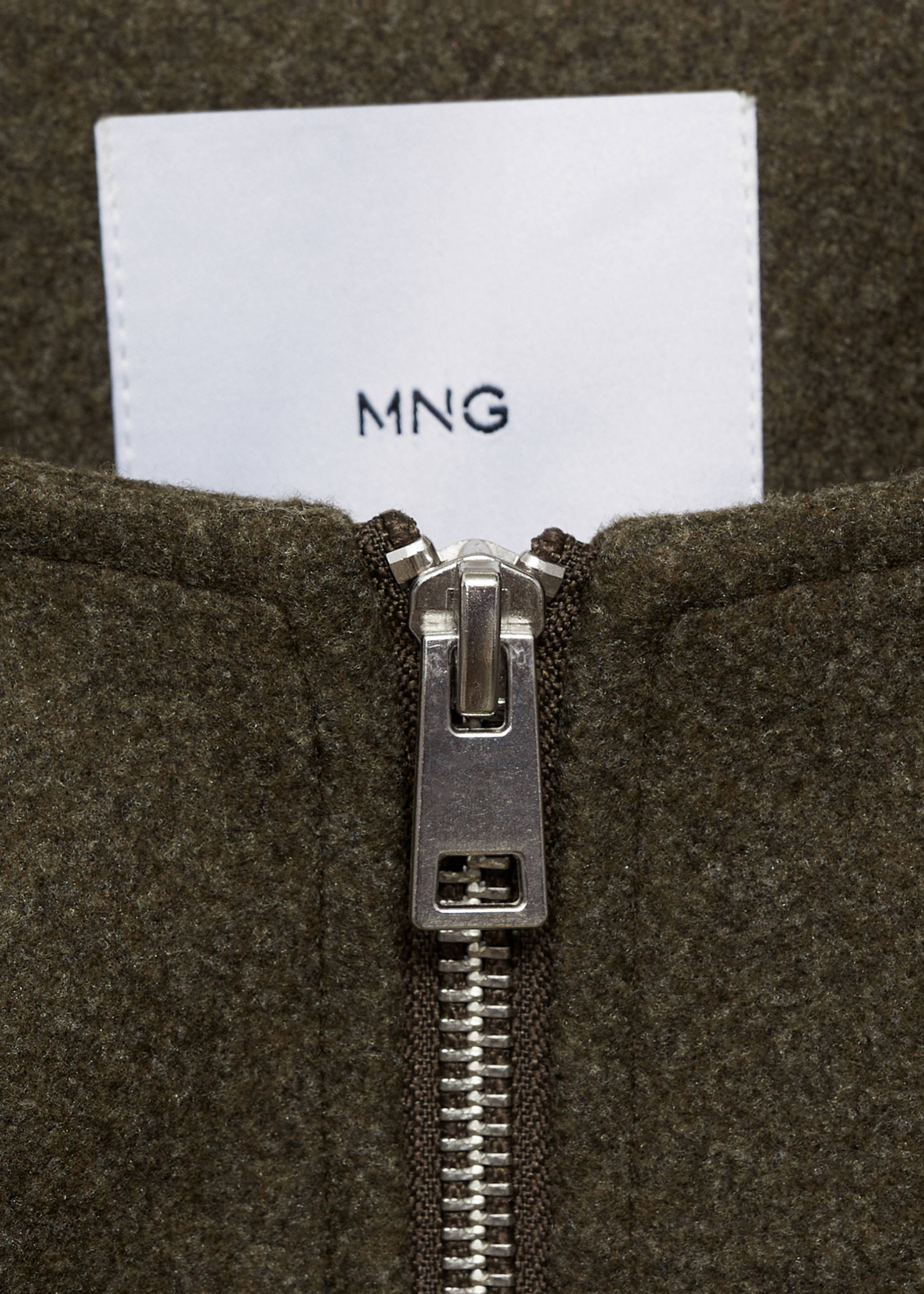 Gathered bomber jacket - Details of the article 8