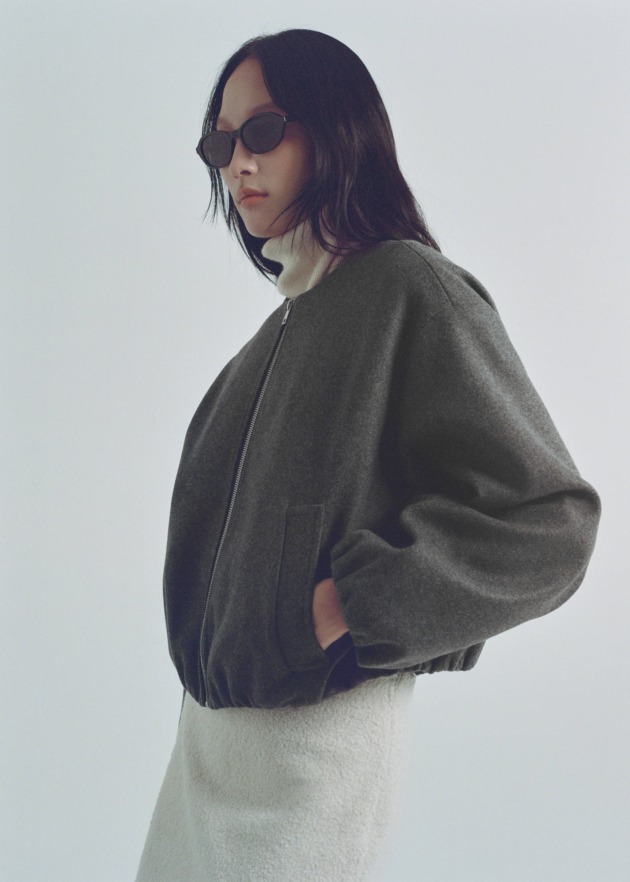 Gathered bomber jacket - Details of the article 7