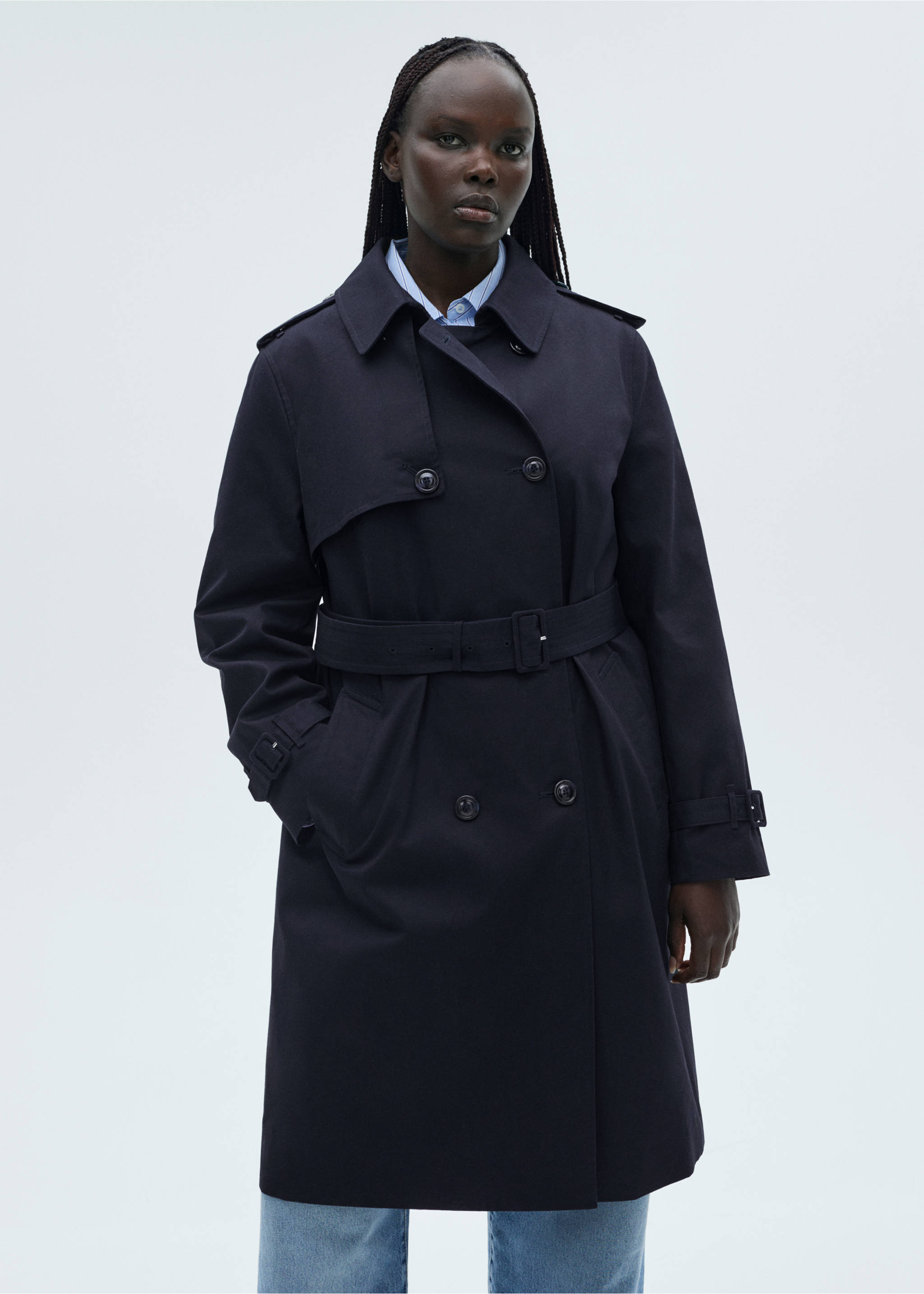 Classic trench coat with belt - Details of the article 5, Dark Navy. Ref: 87064062-00.