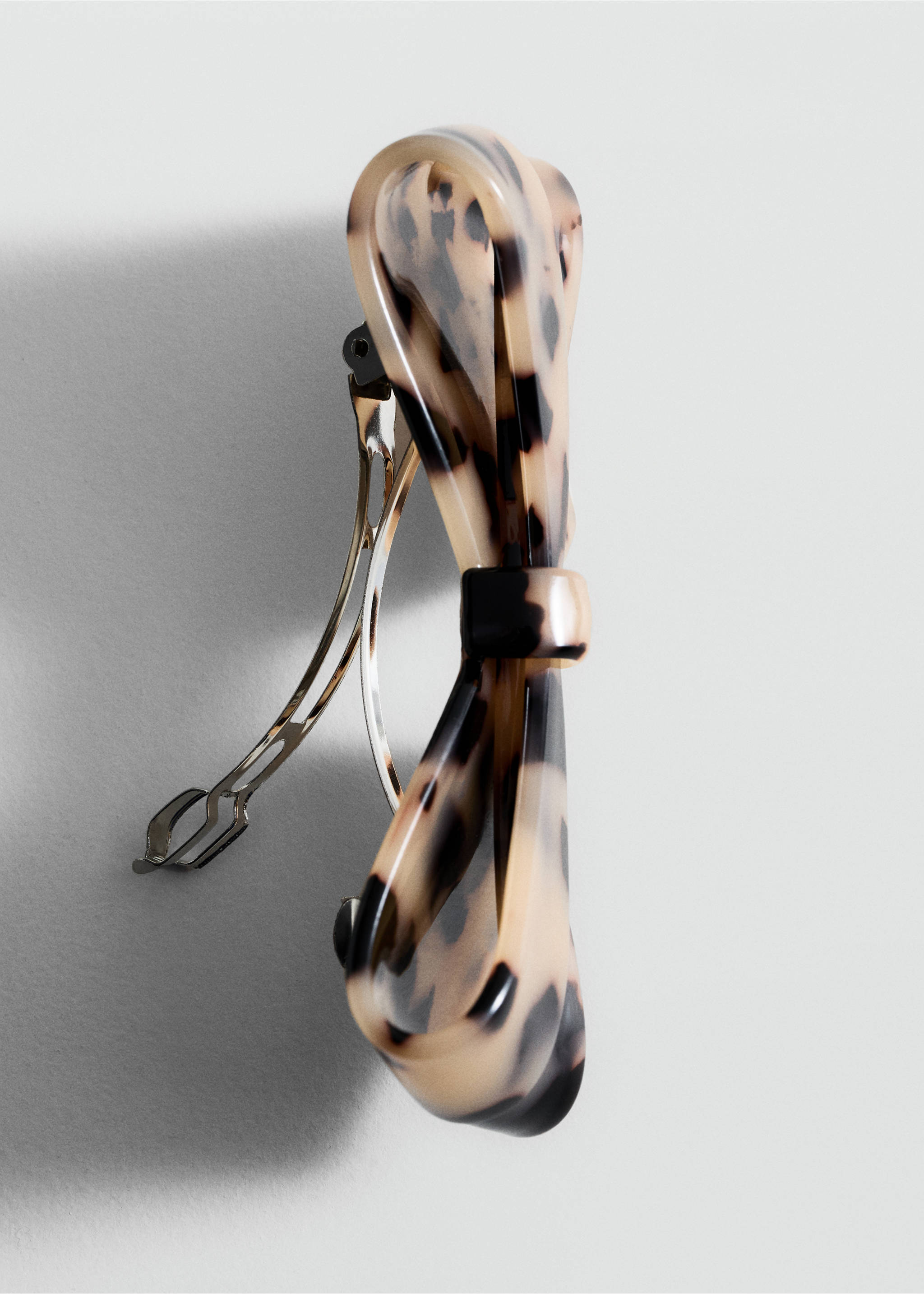 Bow hairclip - Medium plane, Brown. Ref: 87064067-00.