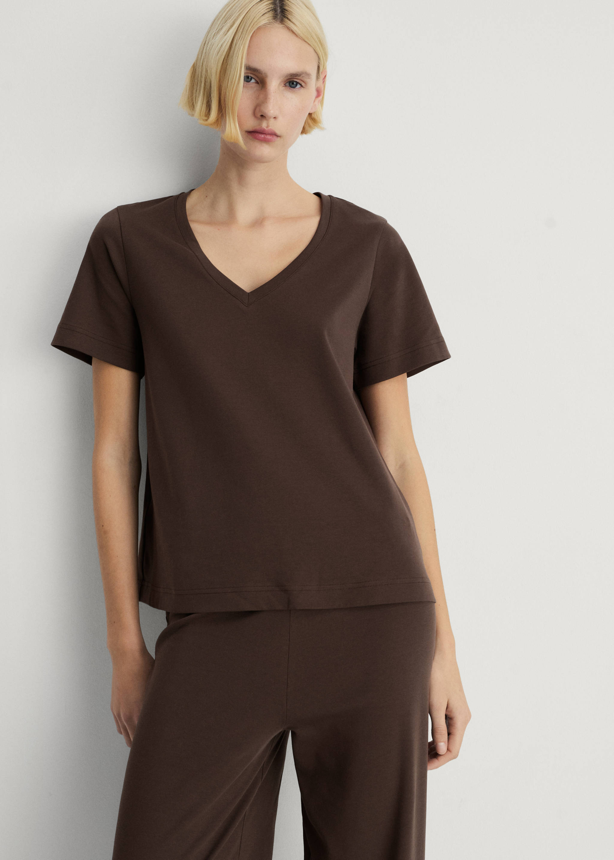 Plain V-neck cotton pyjama t-shirt - Medium plane