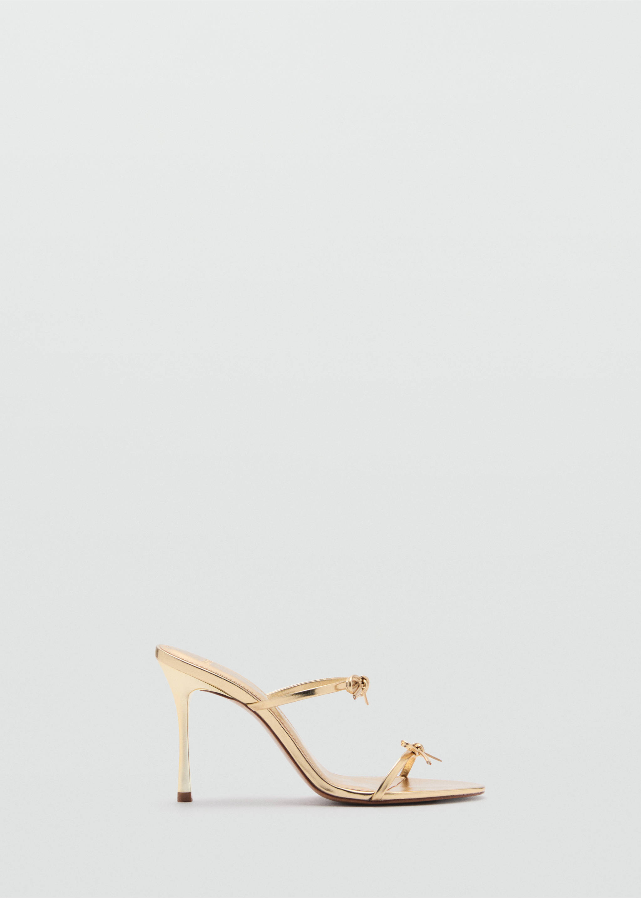 Strappy heeled sandals with bow detail - Article without model, Gold. Ref: 87064077-00.