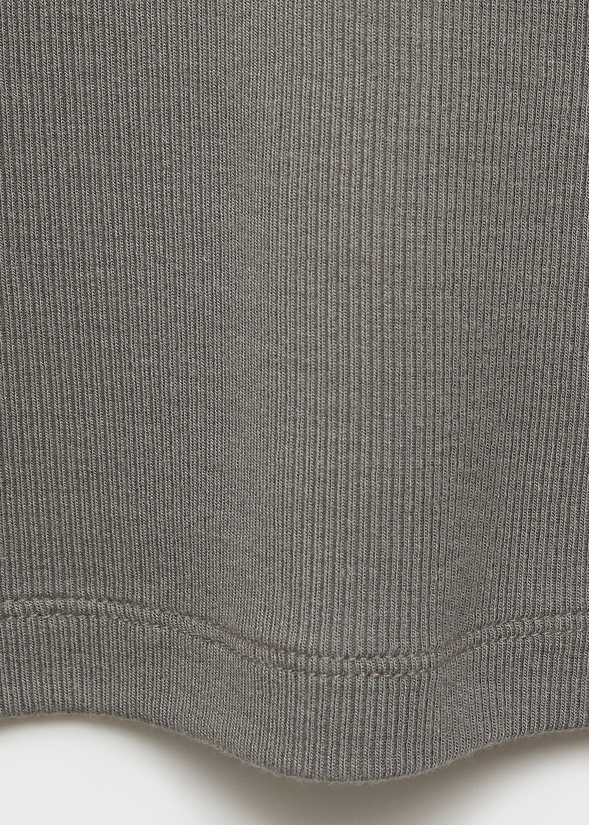 Tailliertes Kurzarm-T-Shirt - Detail des Artikels 0