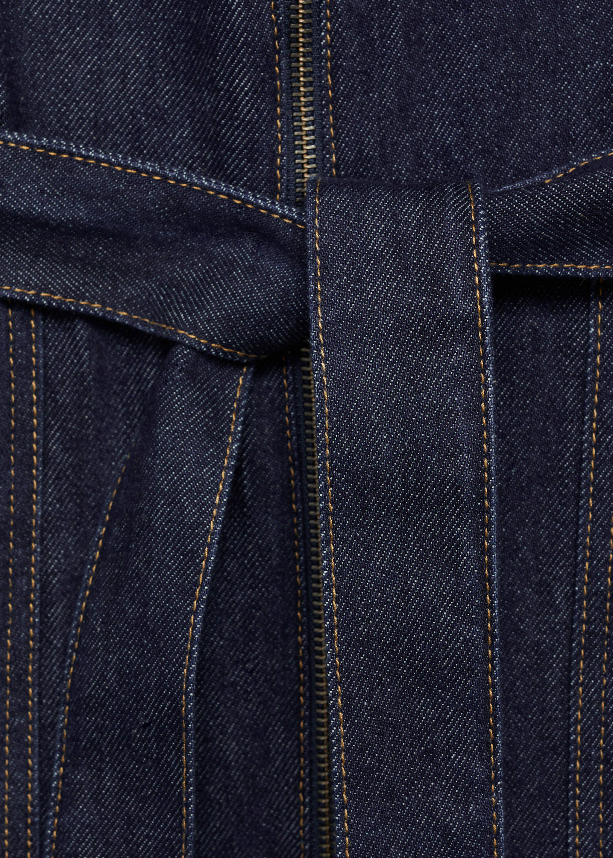 Short-sleeved denim jumpsuit - Details of the article 0