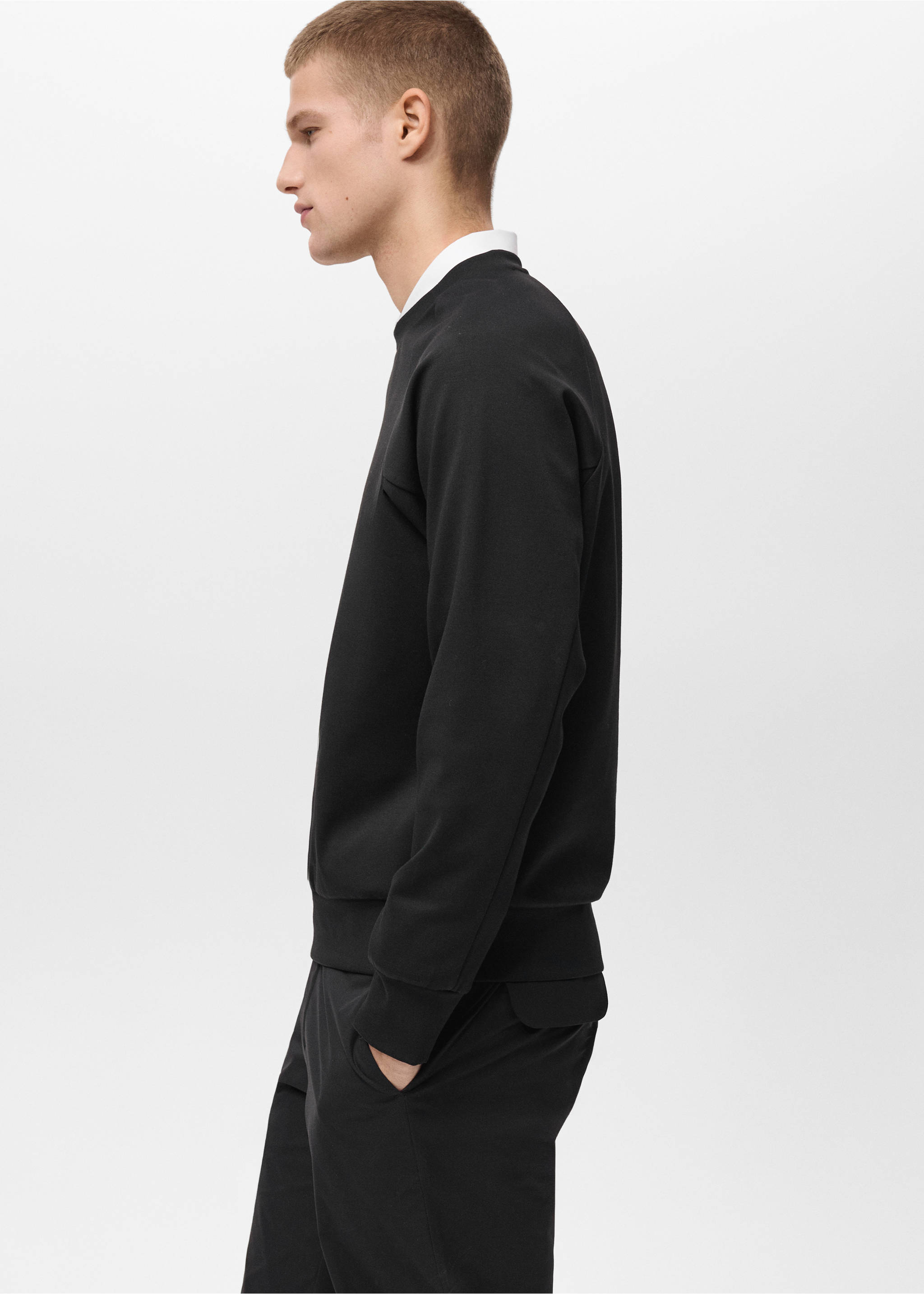 Sweatshirt de gola redonda COOLMAX® - Pormenor do artigo 2, Preto. Ref: 87064406-00.