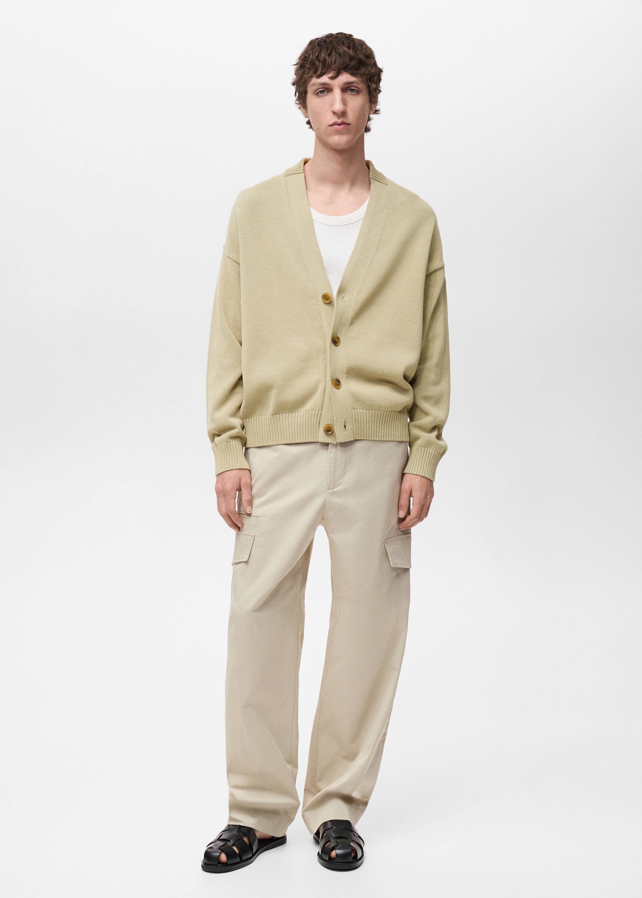 Cardigan de malha de algodão com botões - Plano geral