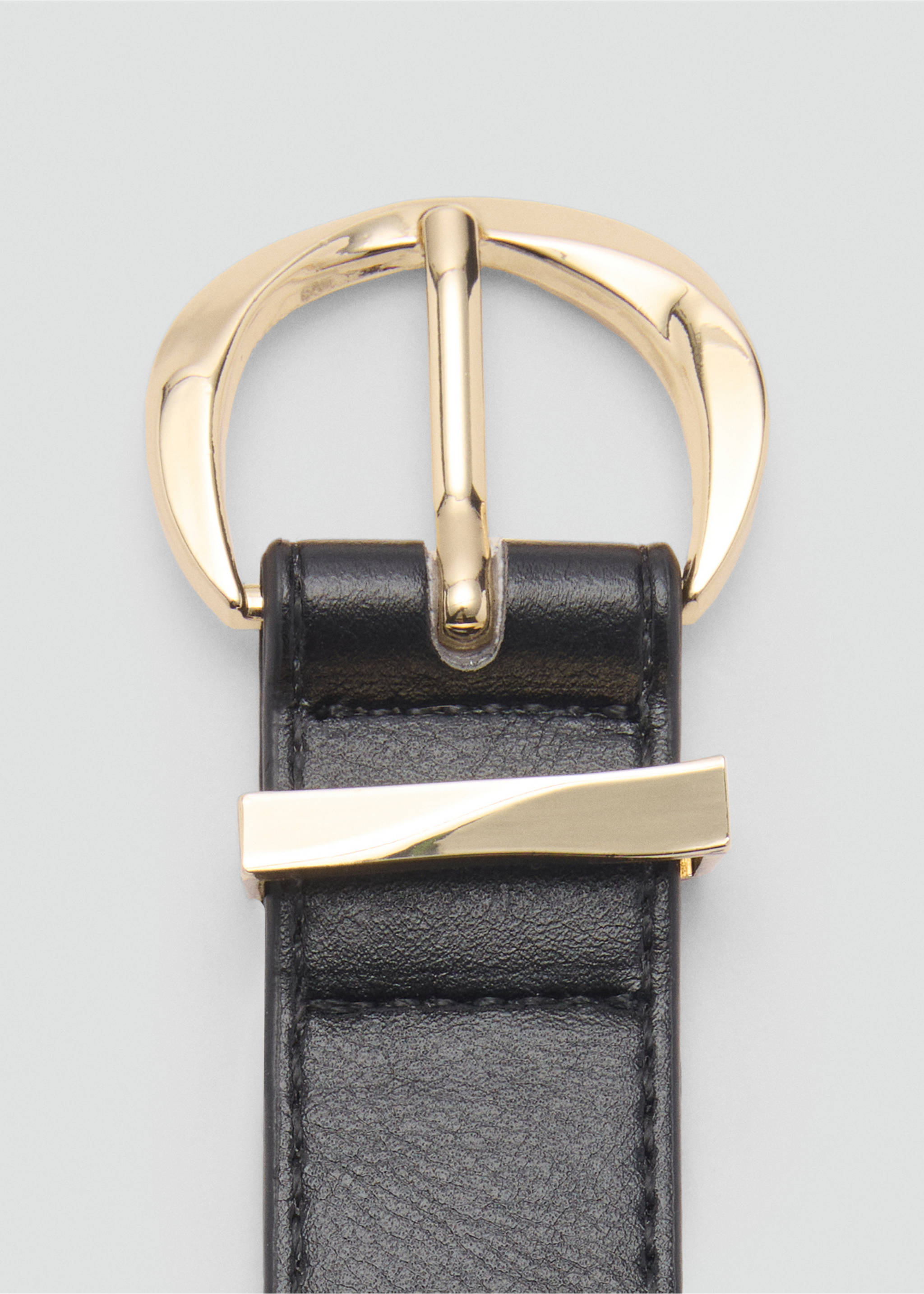 Ceinture boucle ovale - Détail de l'article 1, Noir. Ref: 87064414-00.
