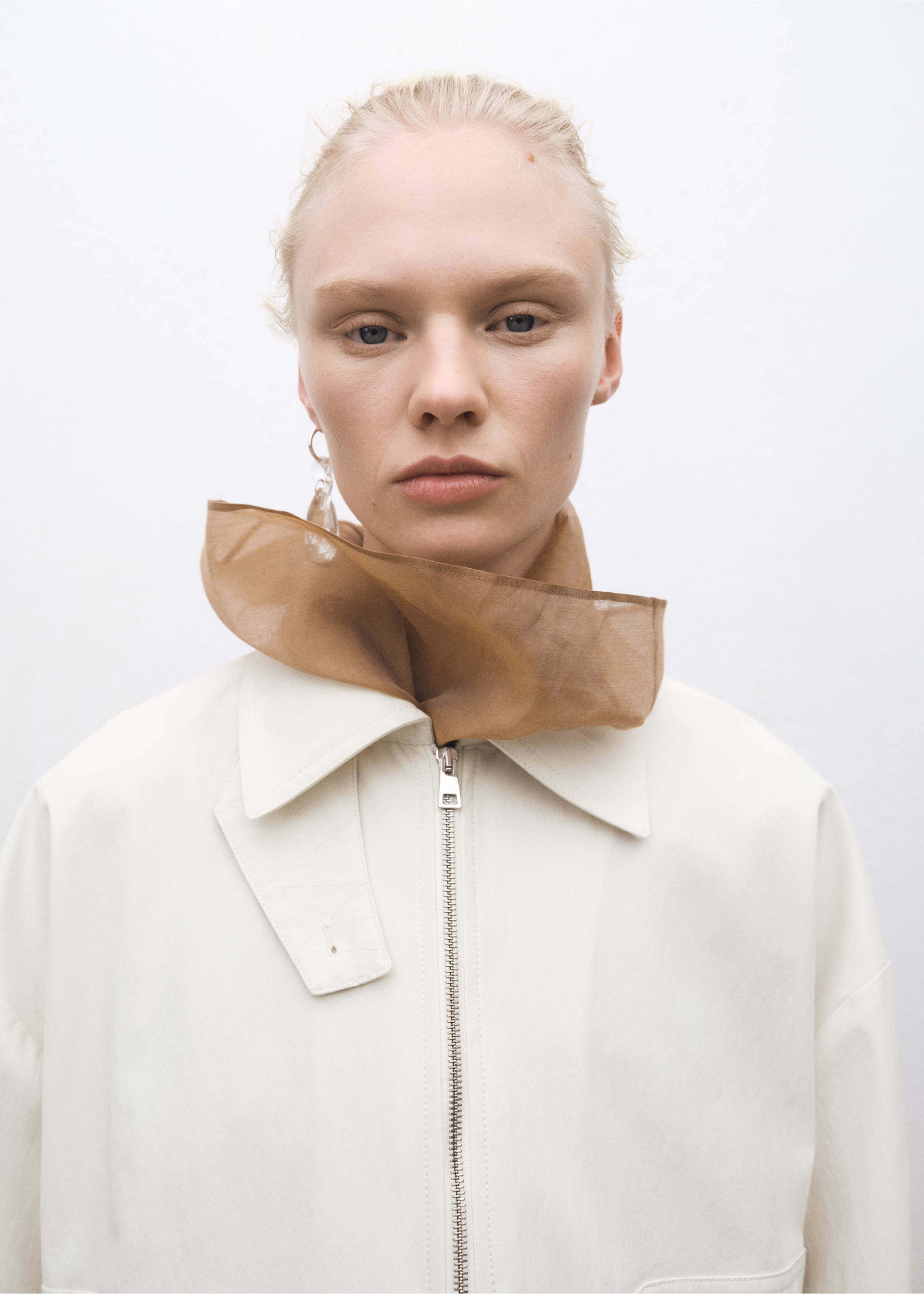 Bomber jacket with adjustable hem - Medium plane, Ecru. Ref: 87064424-00.