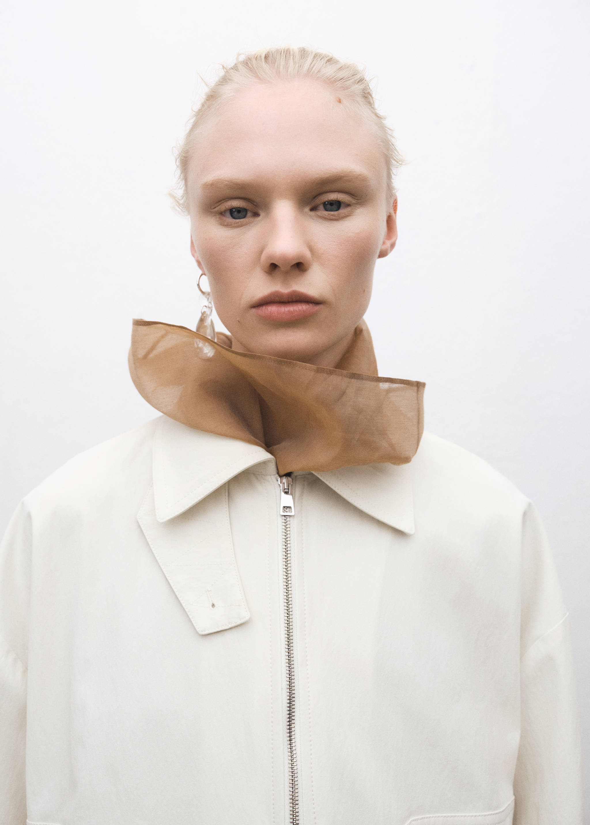 Bomber jacket with adjustable hem - Medium plane