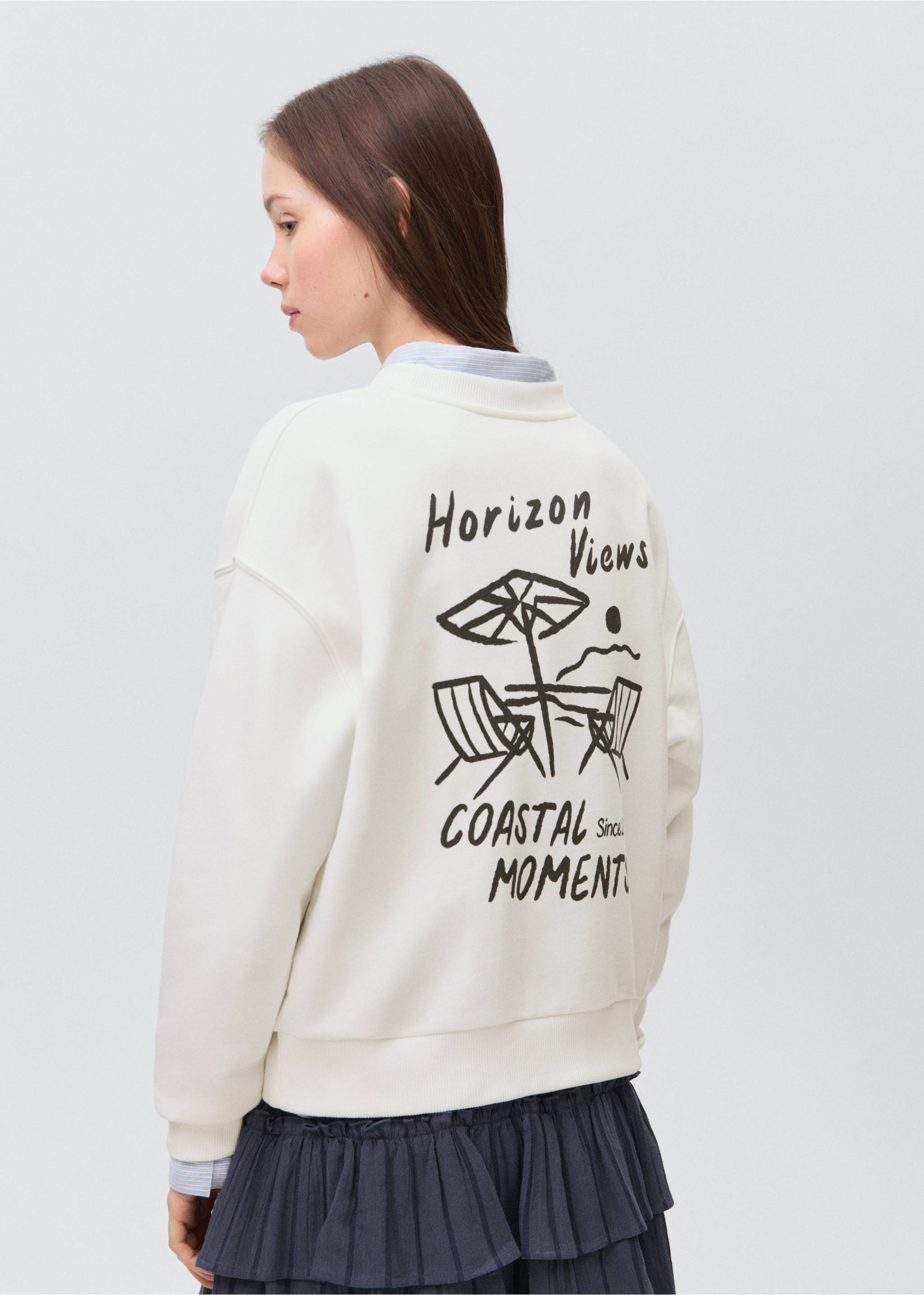 Dessuadora cotó estampada - Revers de l'article, Blanc trencat. Ref: 87064786-00.