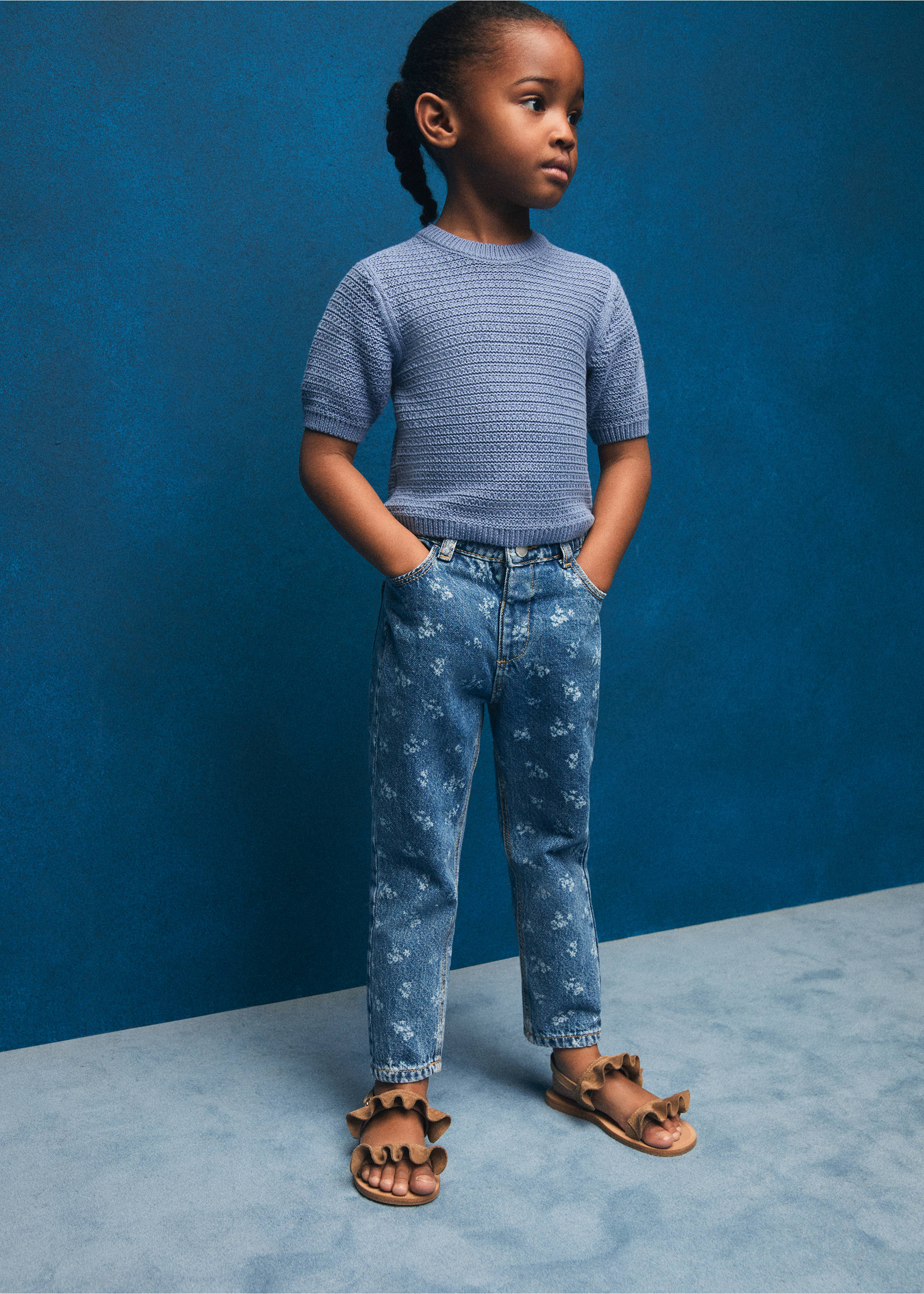 Printed straight jeans - Details of the article 5, Medium Blue. Ref: 87064798-00.