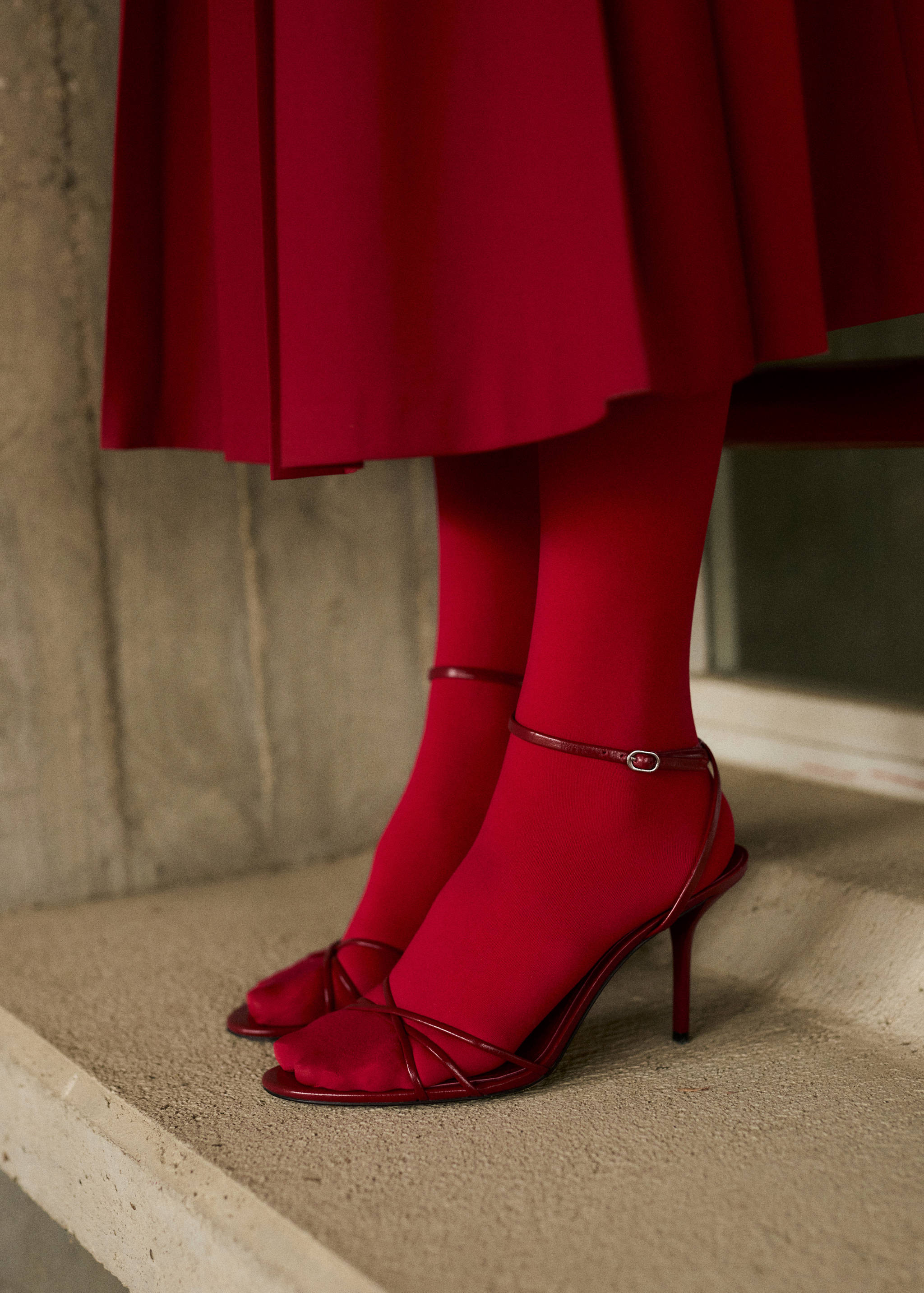 Strappy heeled sandals - General plane