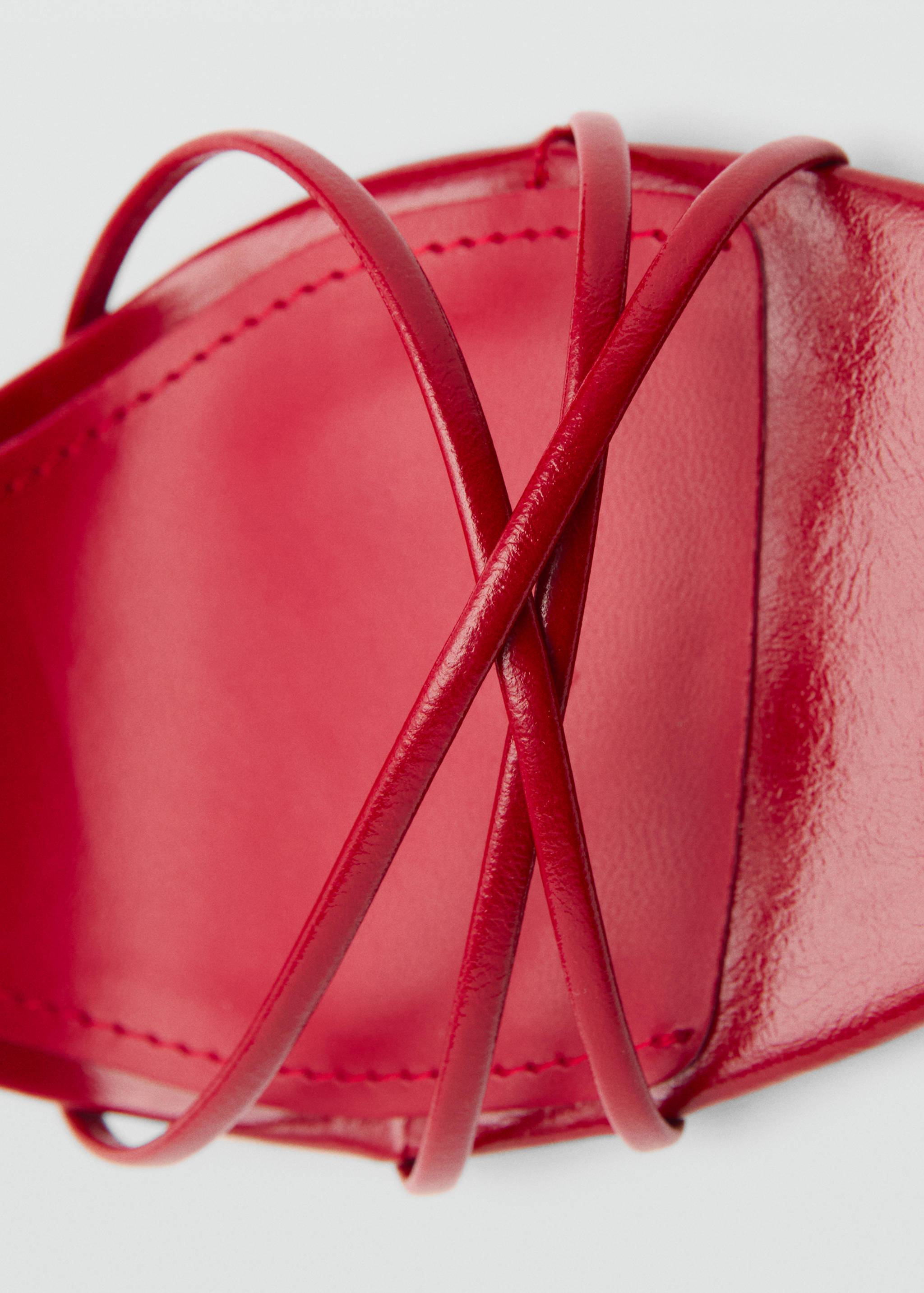 Strappy heeled sandals - Details of the article 3