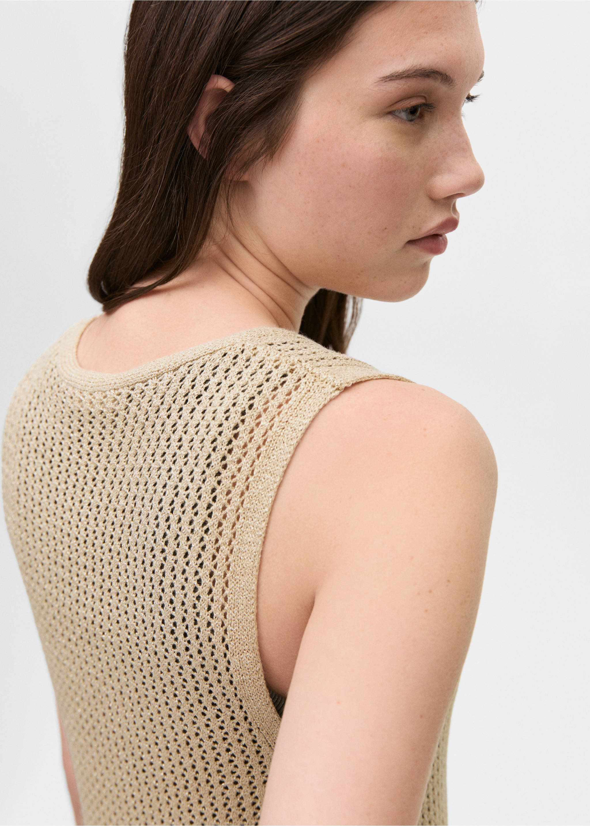 Knitted vest with lace pattern - Details of the article 1, Gold. Ref: 87065727-00.