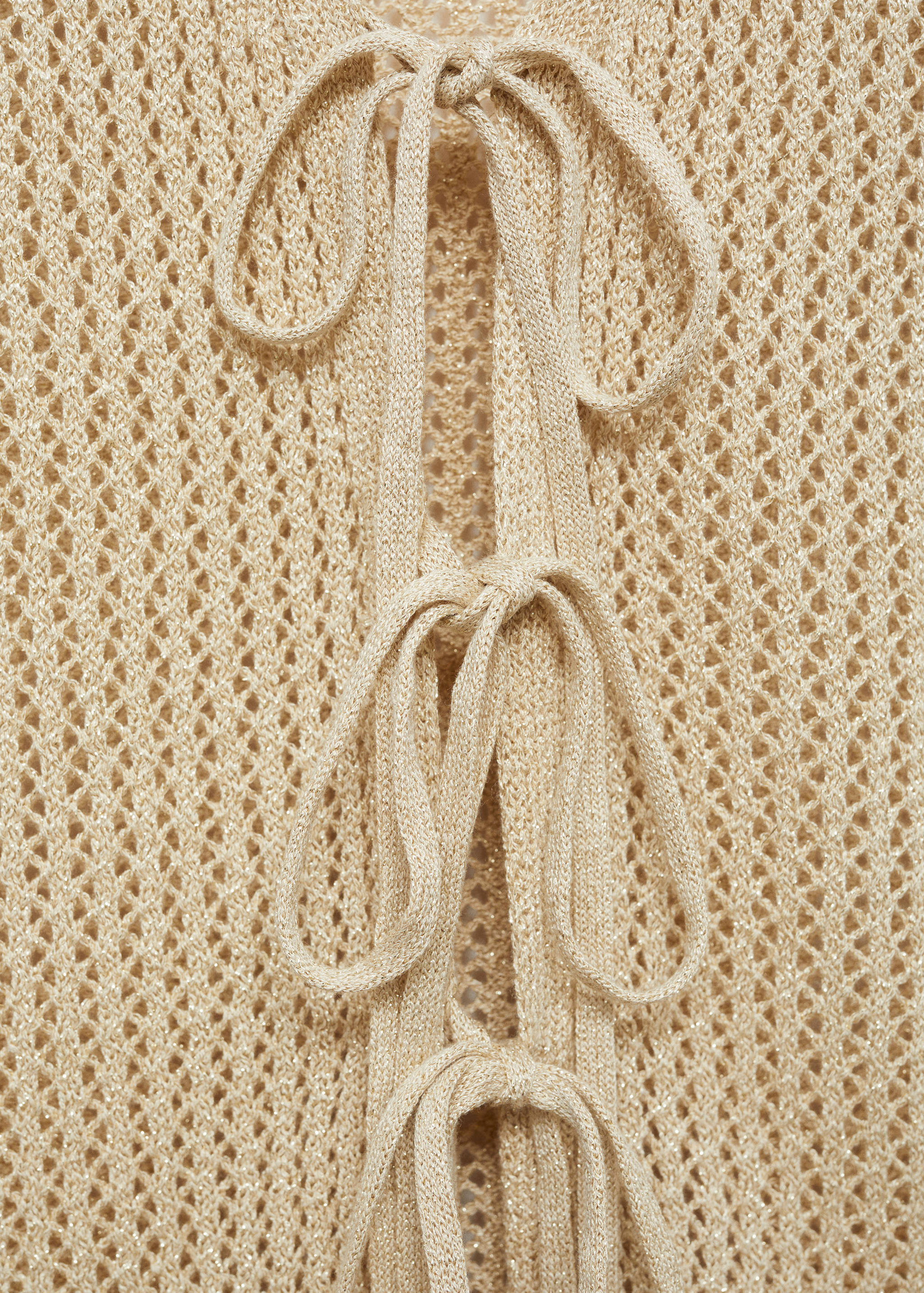 Knitted vest with lace pattern - Details of the article 0