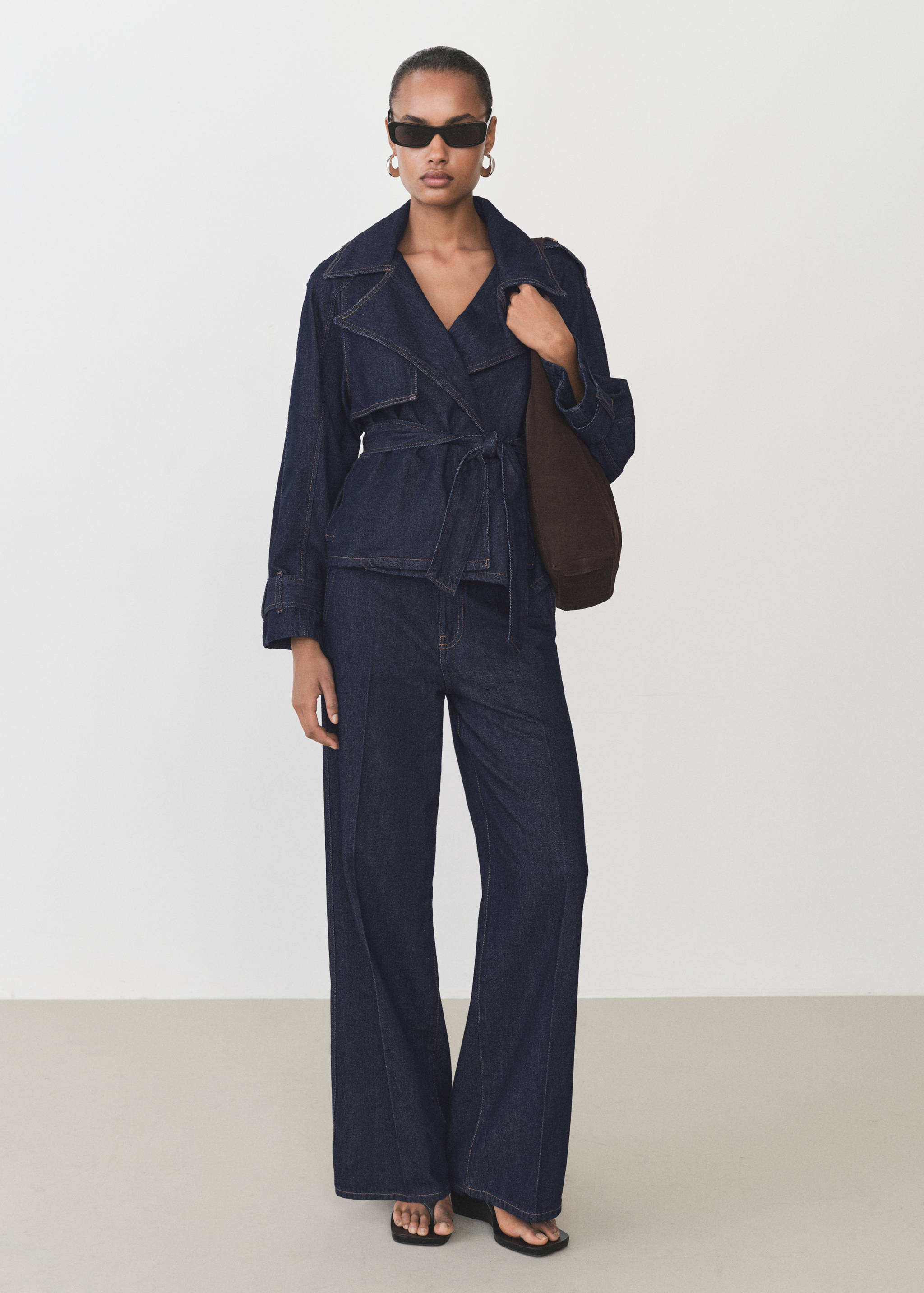 Wide leg denim trousers - General plane