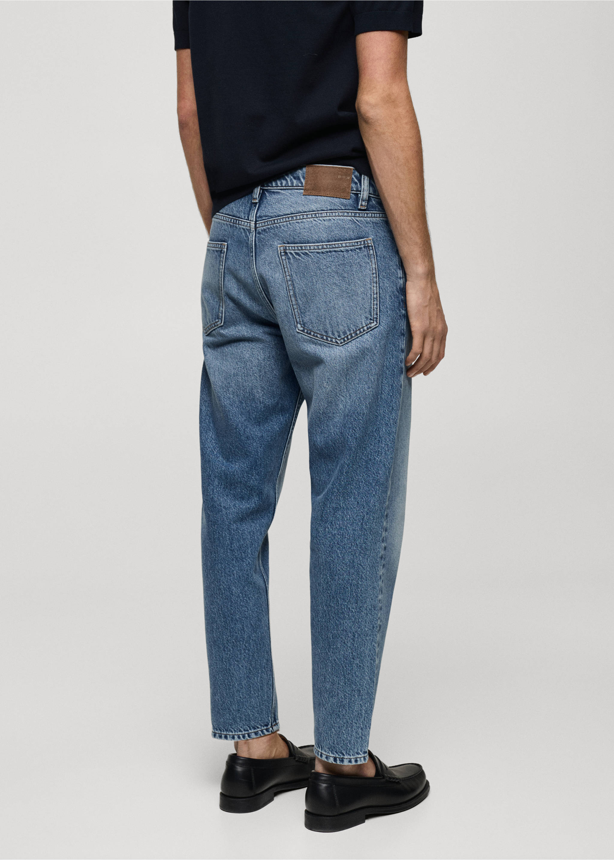 Cropped carrot-fit jeans - Reverse of the article, Medium Blue. Ref: 87065920-00.