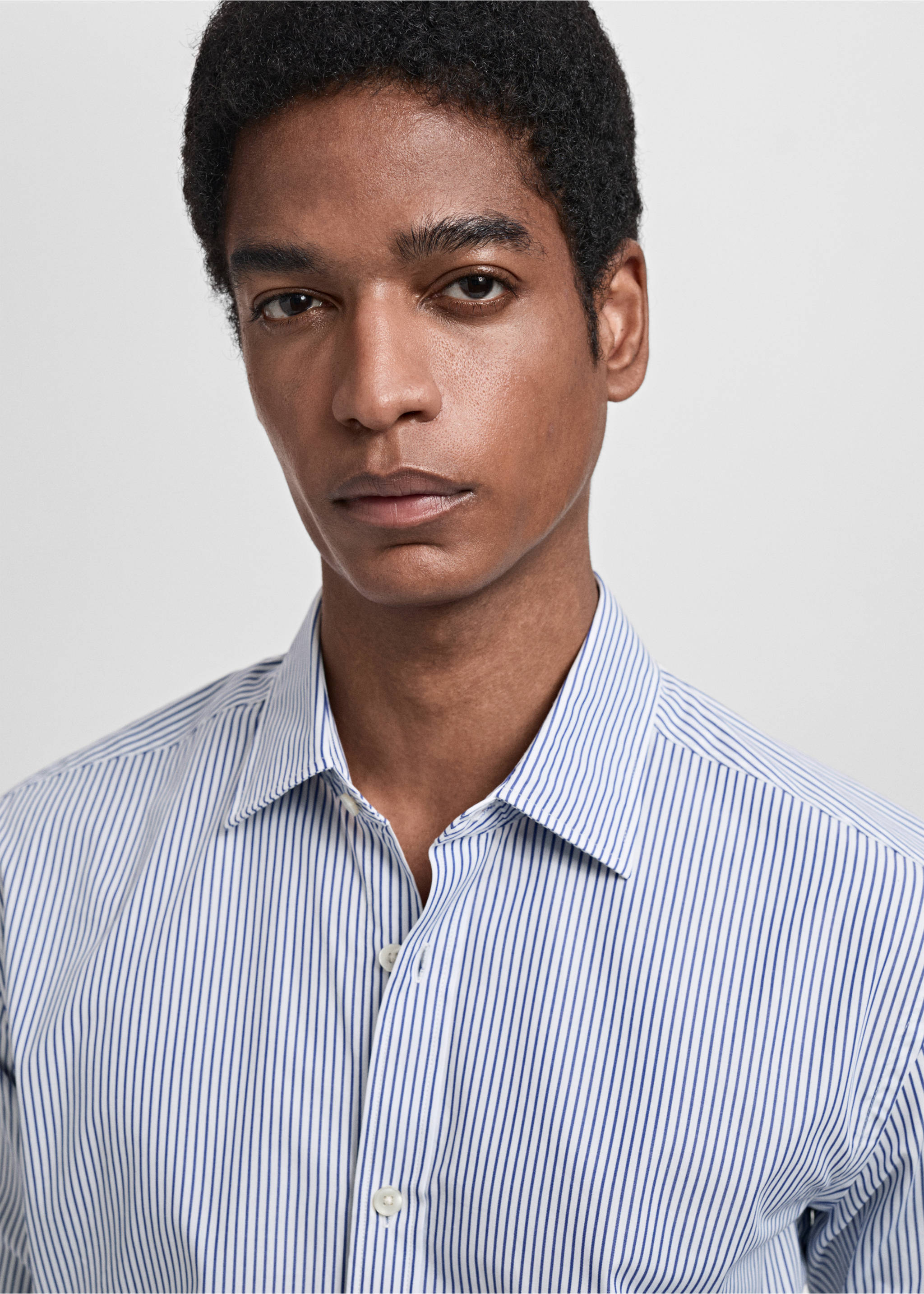 Camisa 100% algodón rayas slim fit - Detalle del artículo 1, Azul. Ref: 87065937-00.