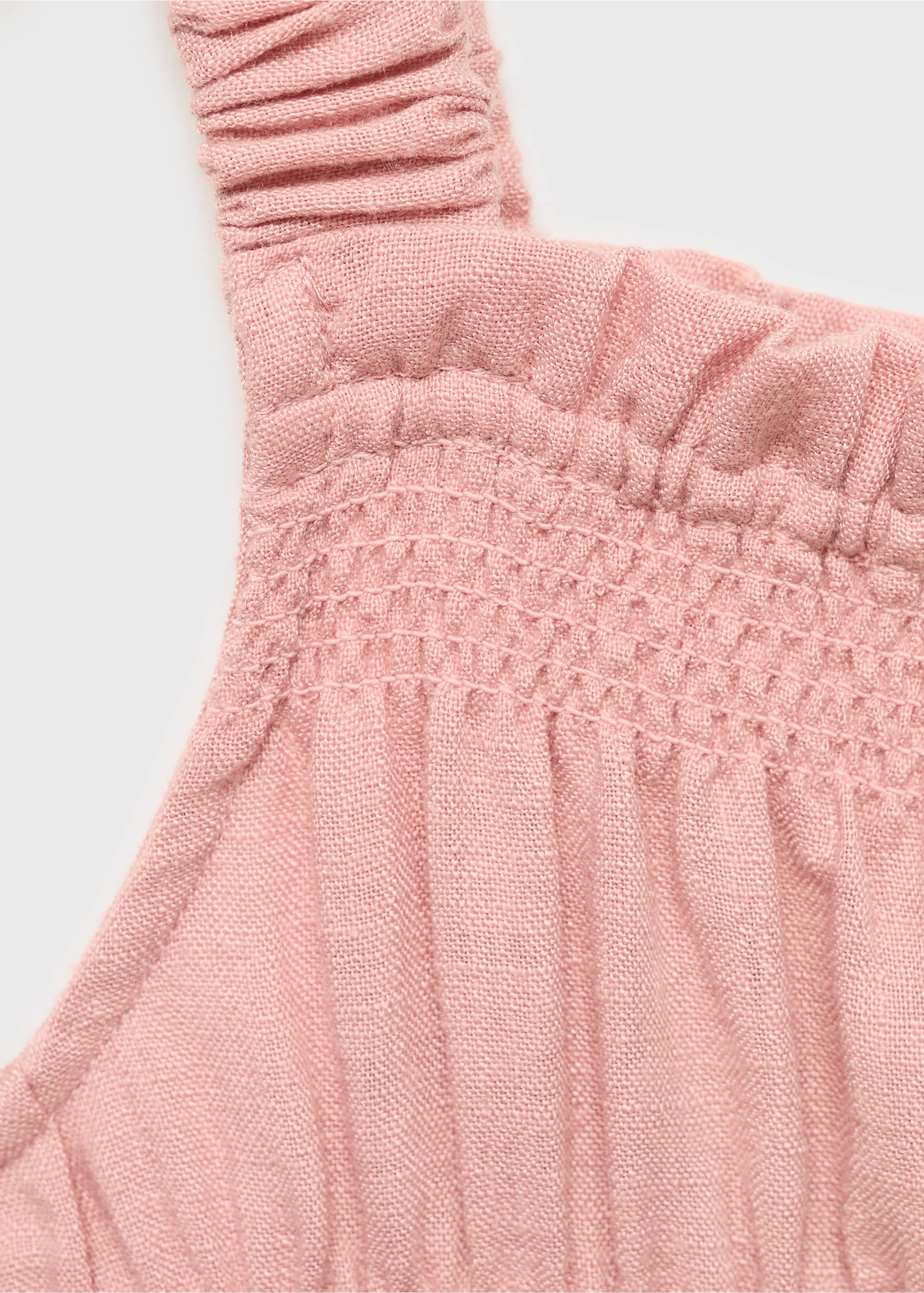 Langer Overall mit Raffdetails - Detail des Artikels 8, Rosa. Ref: 87065941-00.