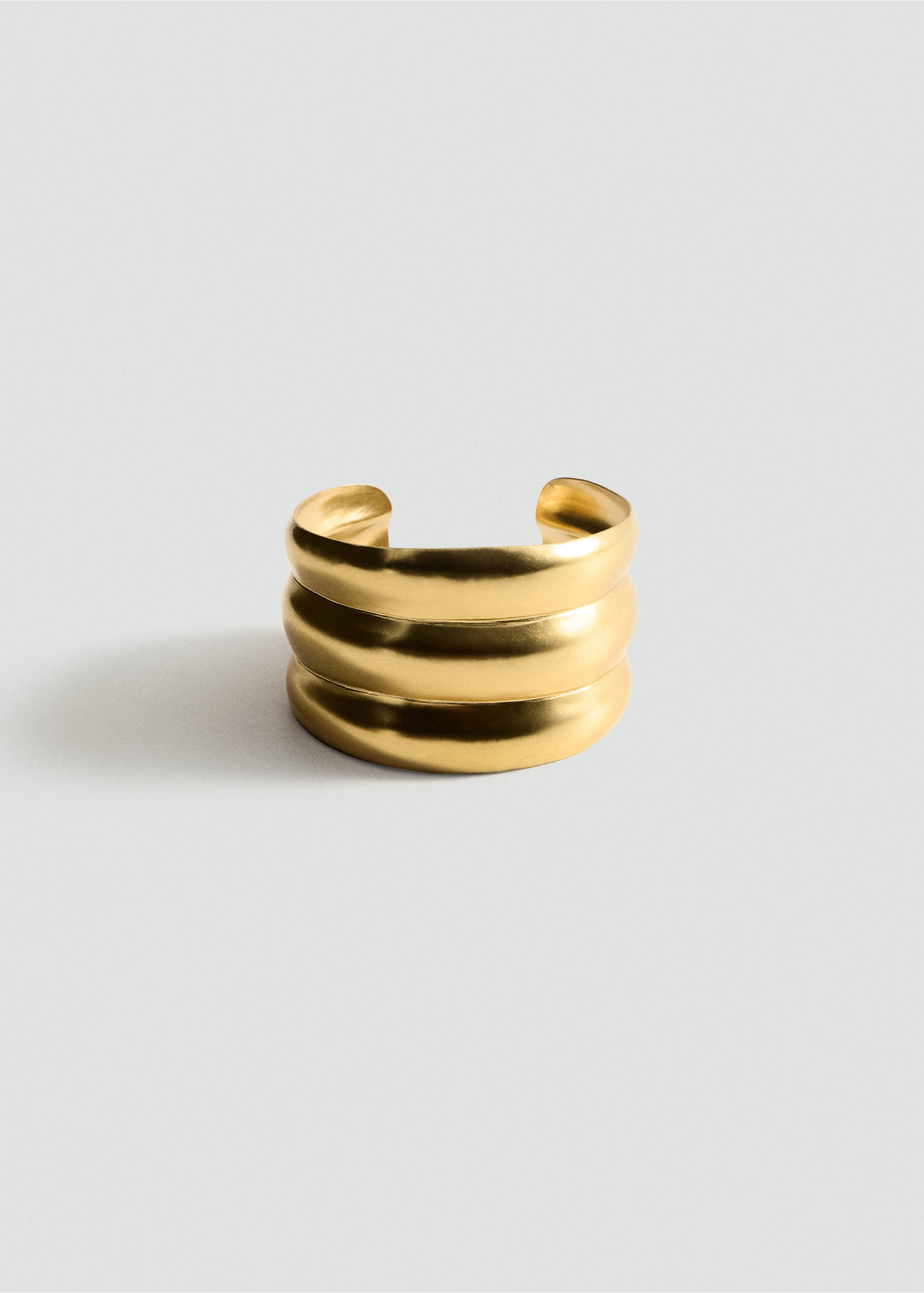 Pulsera rígida relieve - Artículo sin modelo, Oro. Ref: 87065970-00.