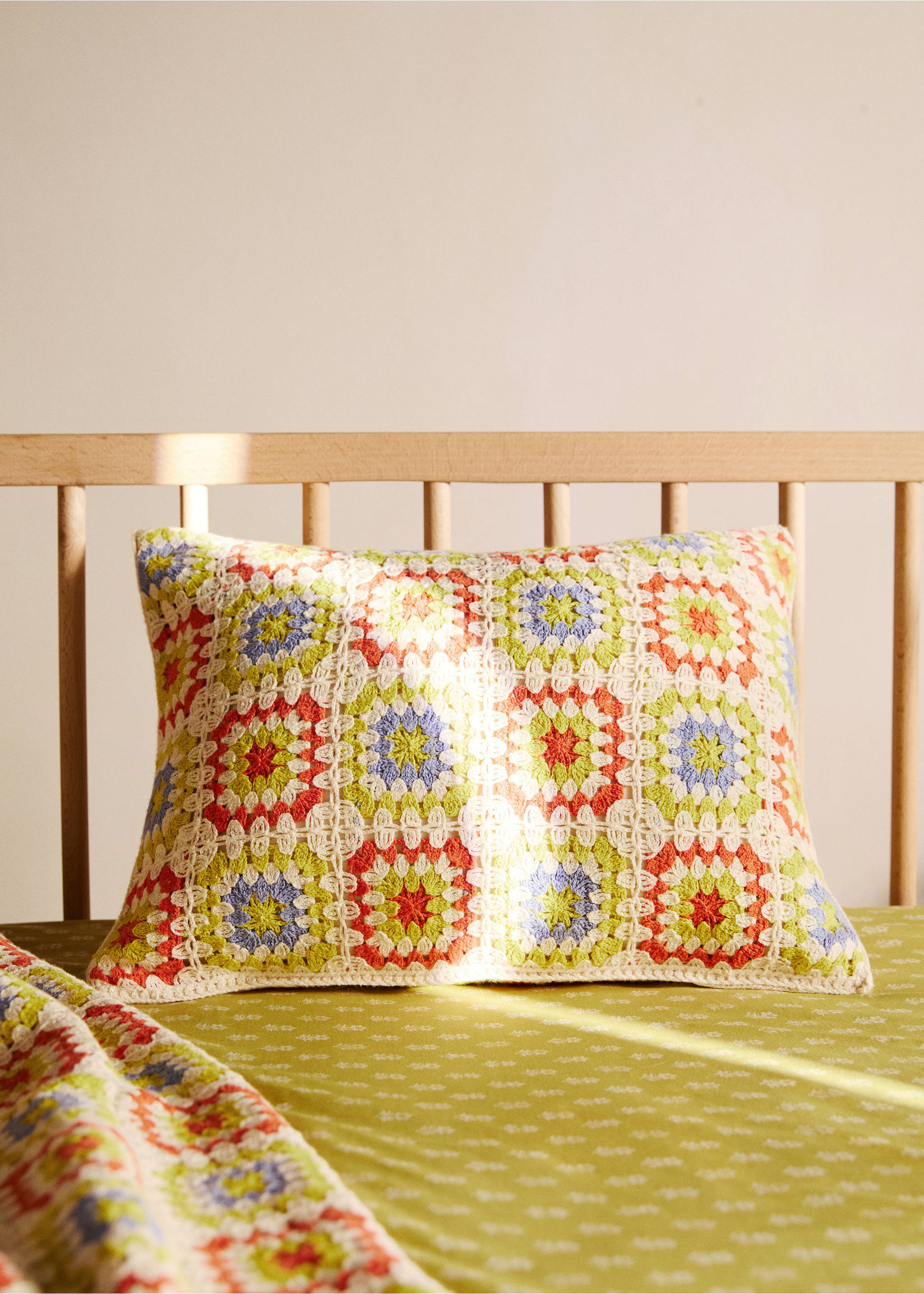 Színes, horgolt gyerek párnahuzat, 30x40 cm - Általános sík, Halványlila. Ref: 87065981-00.