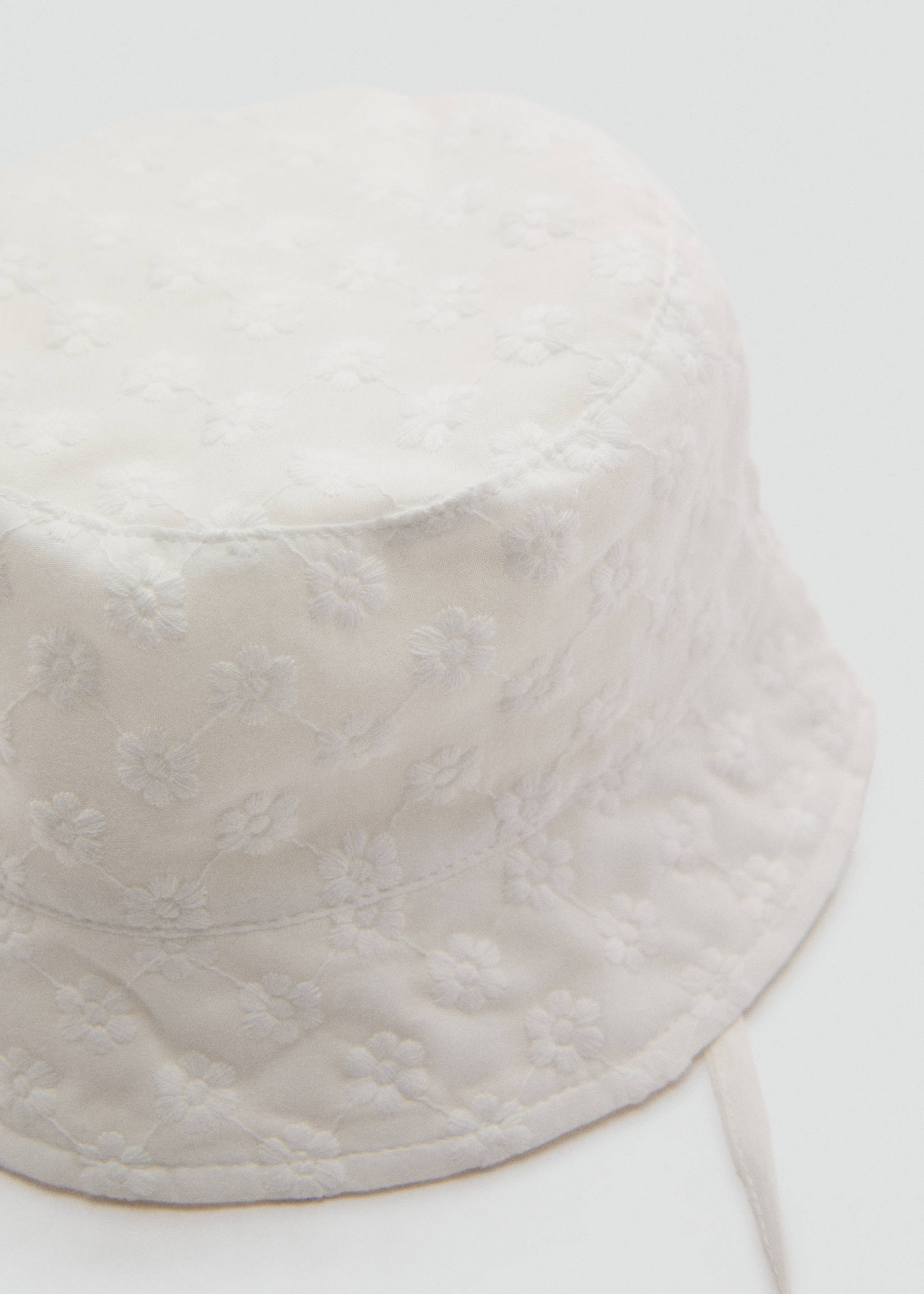 Embroidered bucket hat - Medium plane