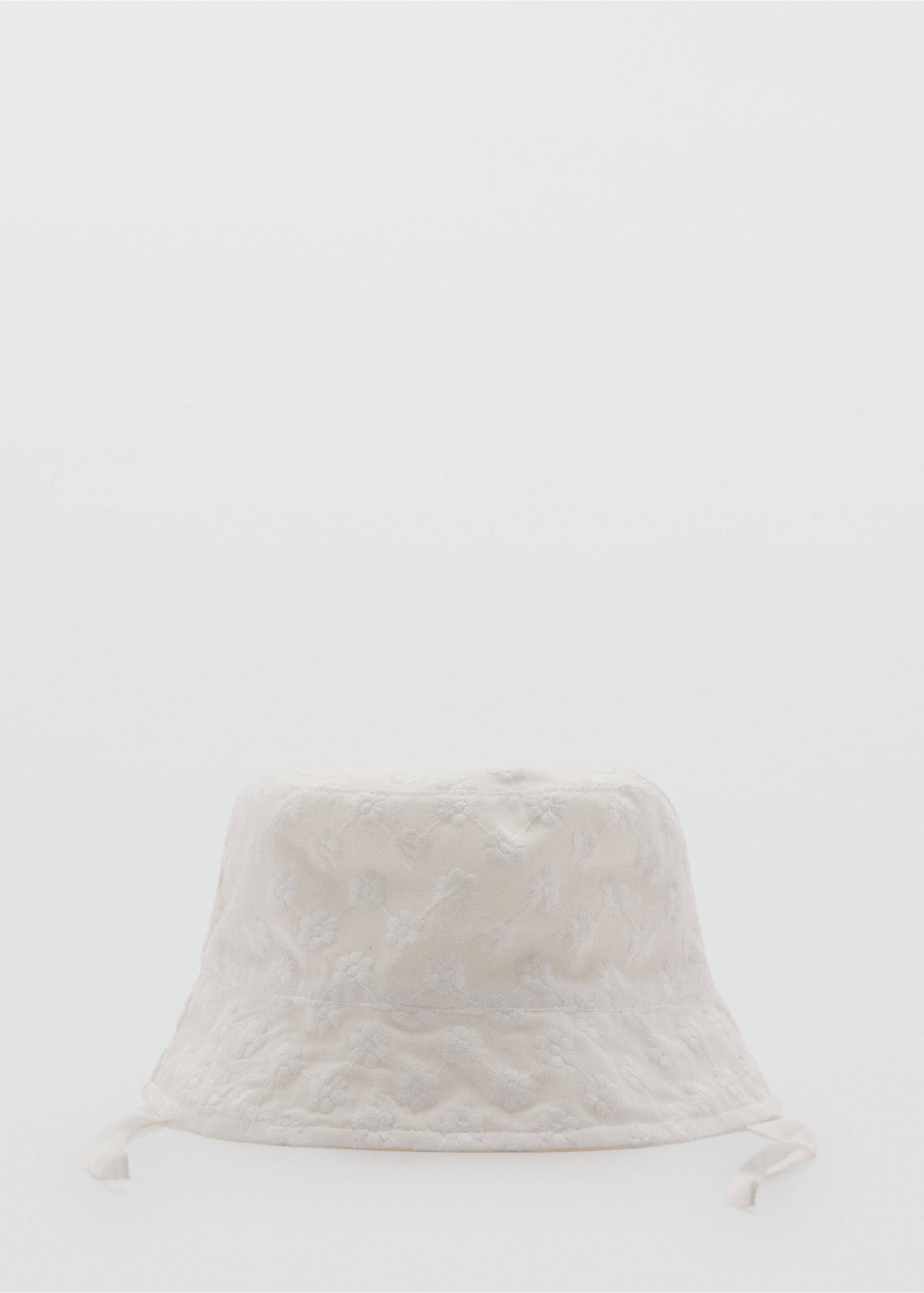 Embroidered bucket hat - Article without model, White. Ref: 87065987-00.