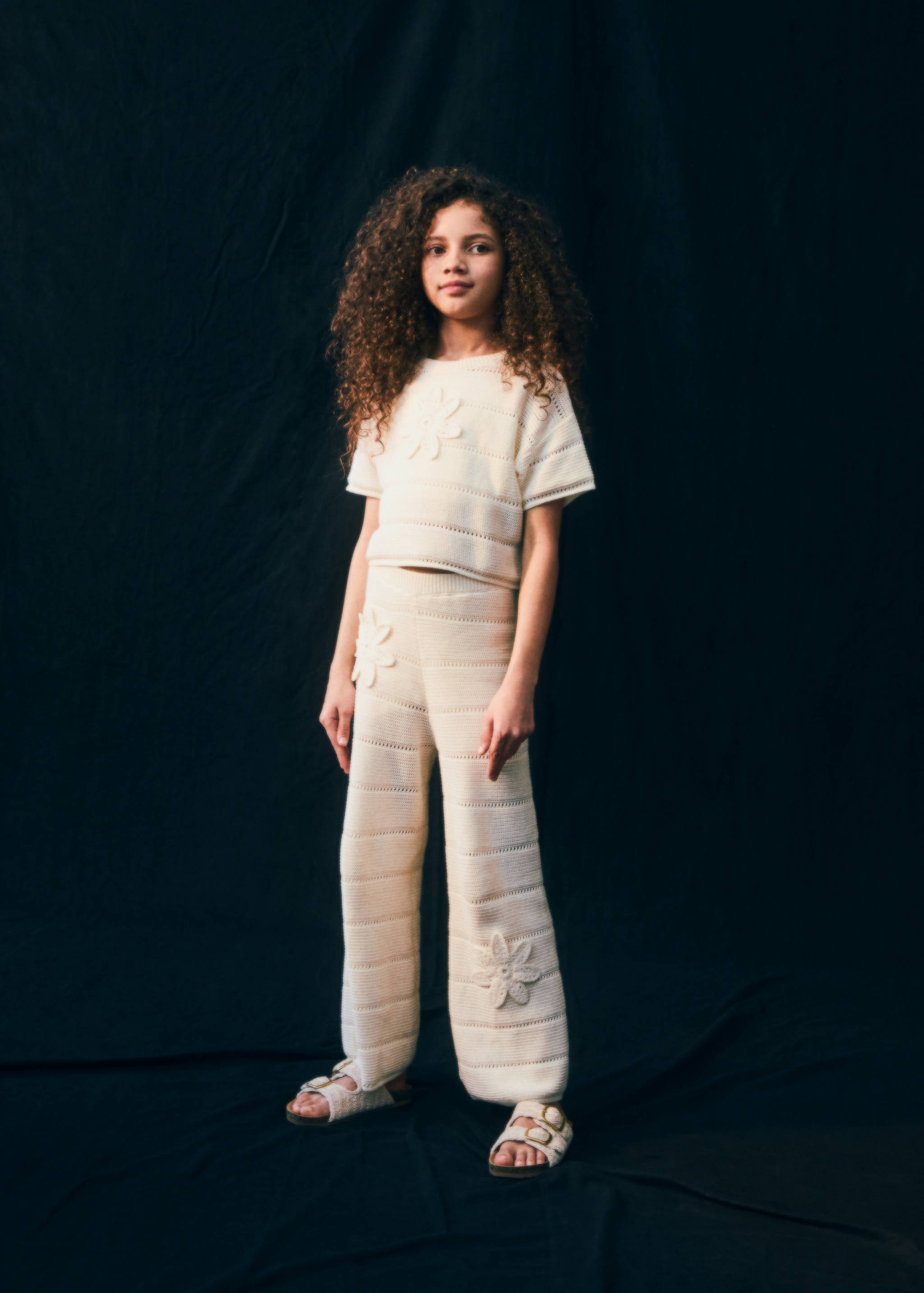 Knitted trousers with crochet detail - Details of the article 5