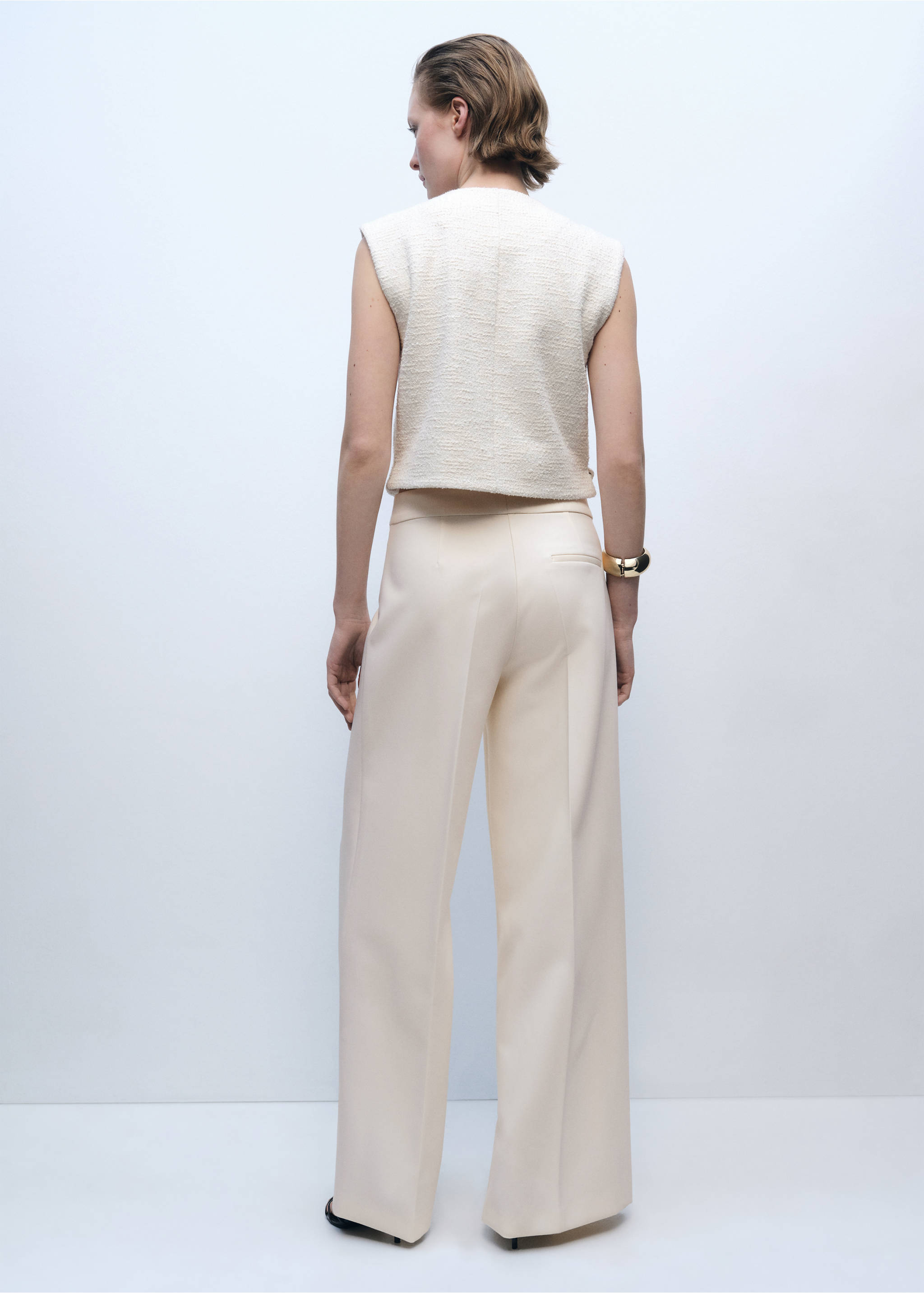 Wide leg mid-rise trousers with pockets - Reverse of the article, Ecru. Ref: 87065992-00.