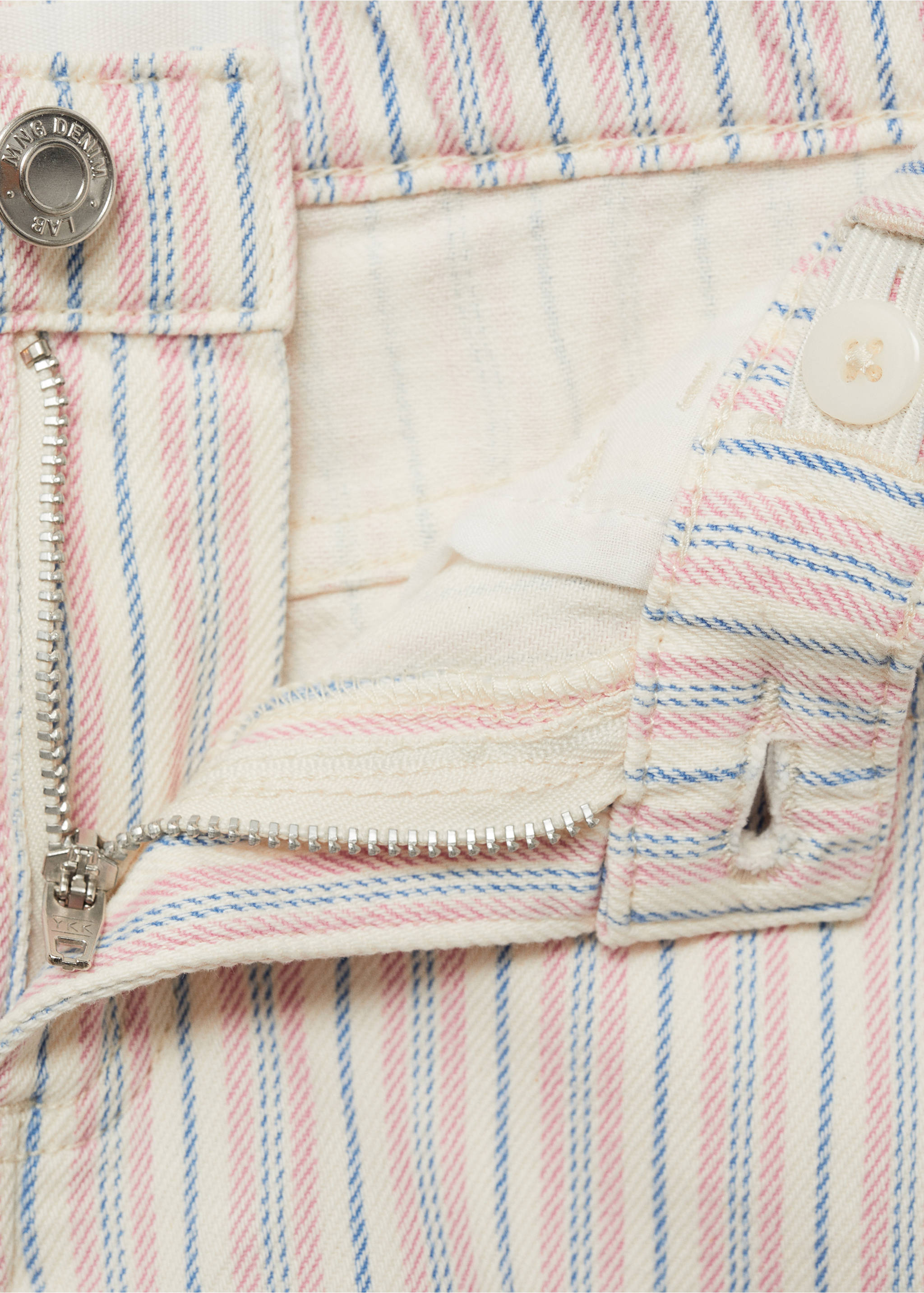 Gestreifte Jeansshorts - Detail des Artikels 8, Ecru. Ref: 87066341-00.