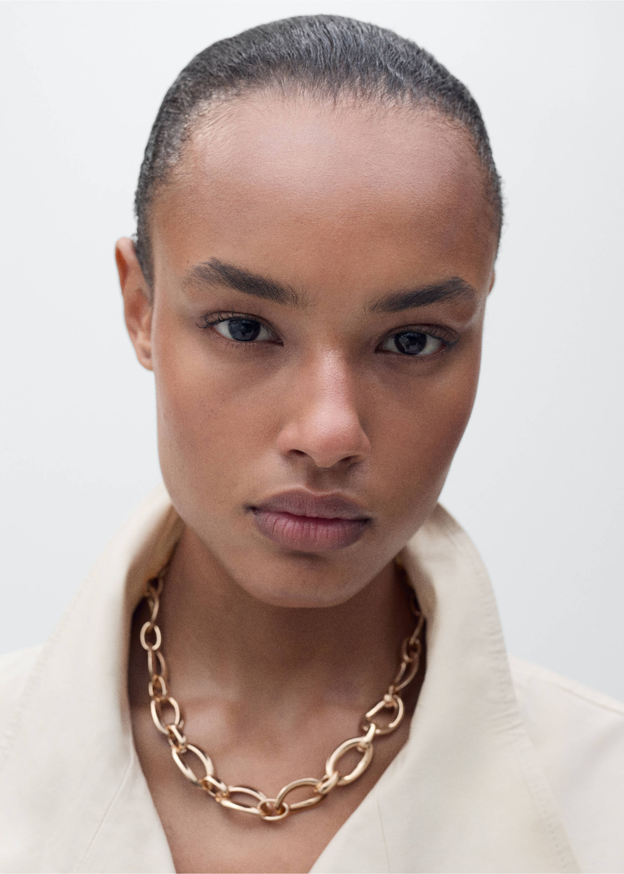 Oversized cotton trench coat - Details of the article 2, Light/Pastel Grey. Ref: 87066345-00.