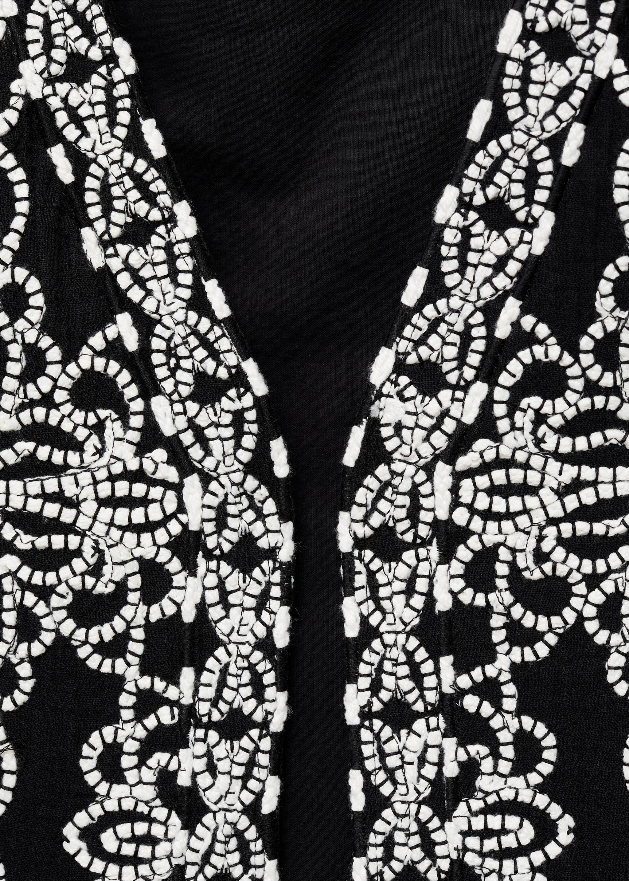 Embroidered gilet - Details of the article 8, Off White. Ref: 87066355-00.