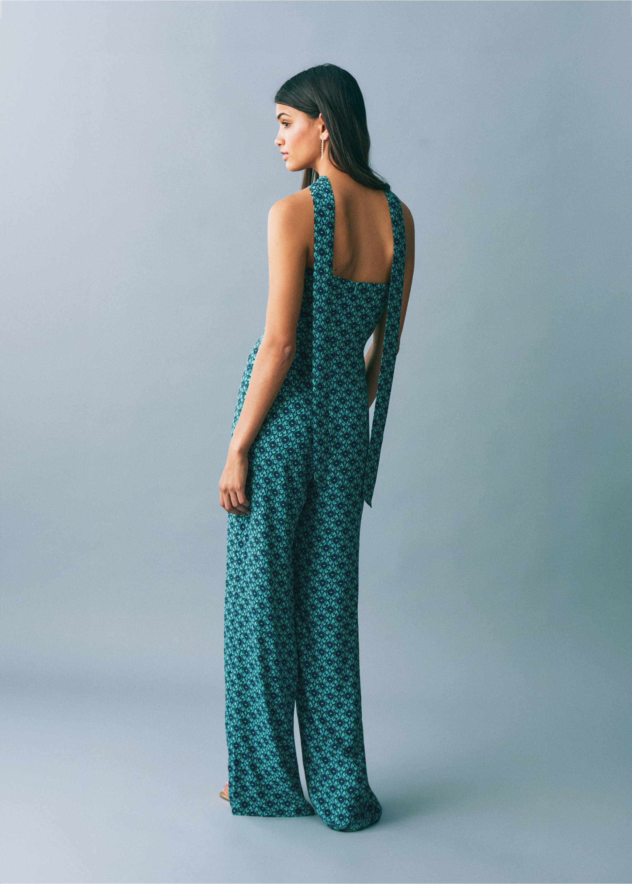 Printed jumpsuit with bow - Reverse of the article, Turquoise. Ref: 87066356-00.