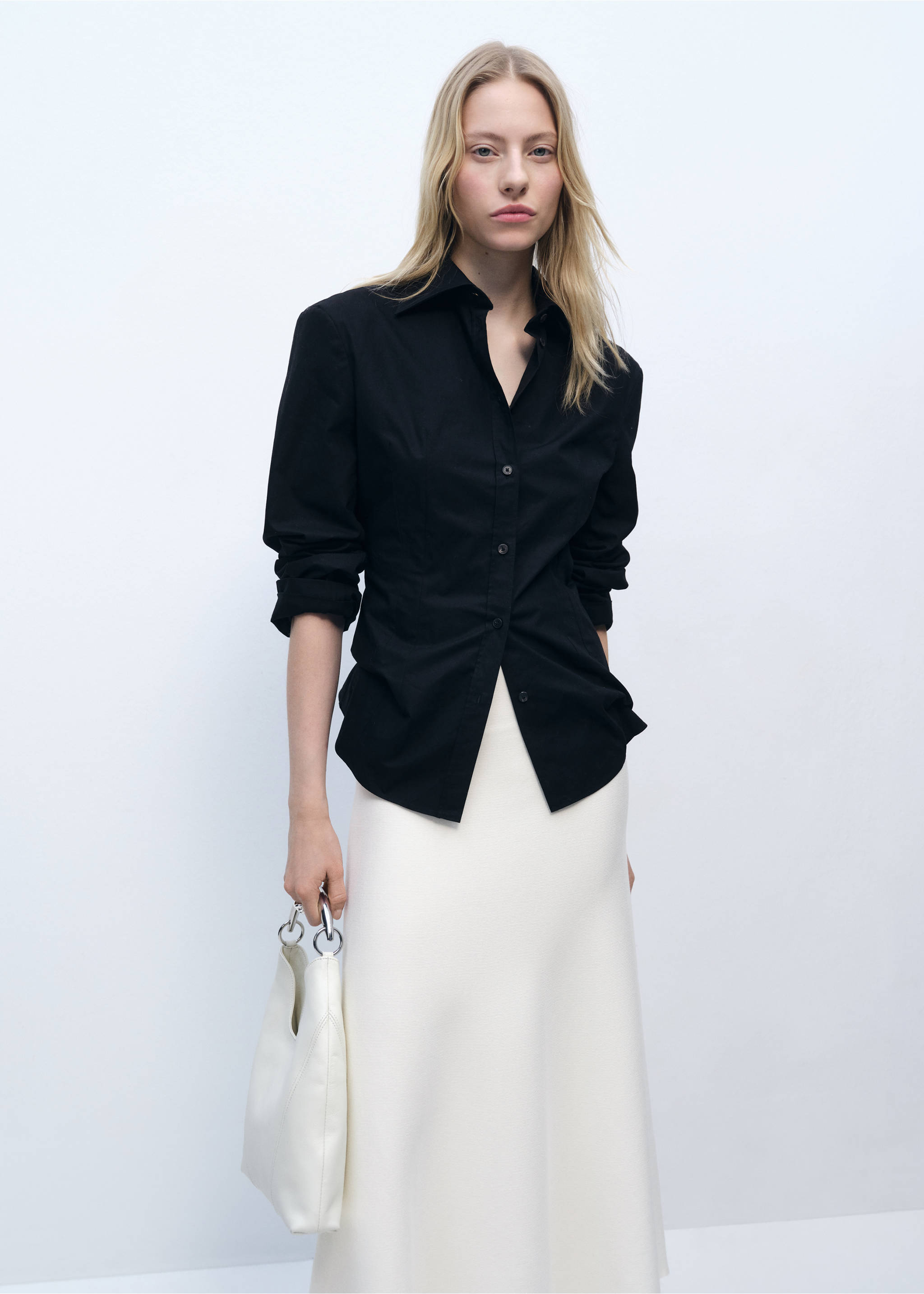 Fine-knit peplum skirt - Details of the article 2, Ecru. Ref: 87066367-00.